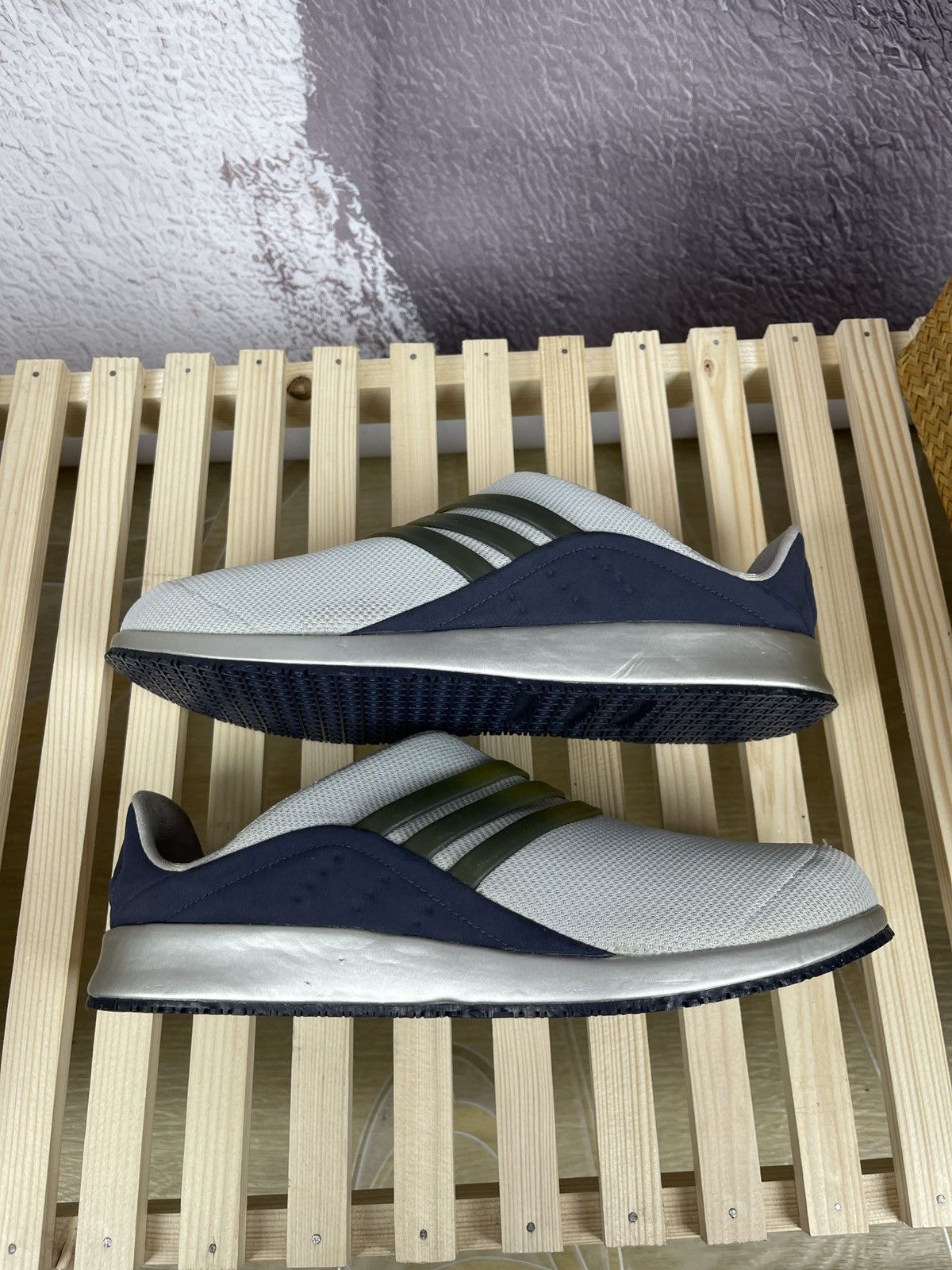 Adidas Adidas vintage SAMPLE hype avant garde shoes sneakers rare Size US 9 / EU 42 - 2 Thumbnail