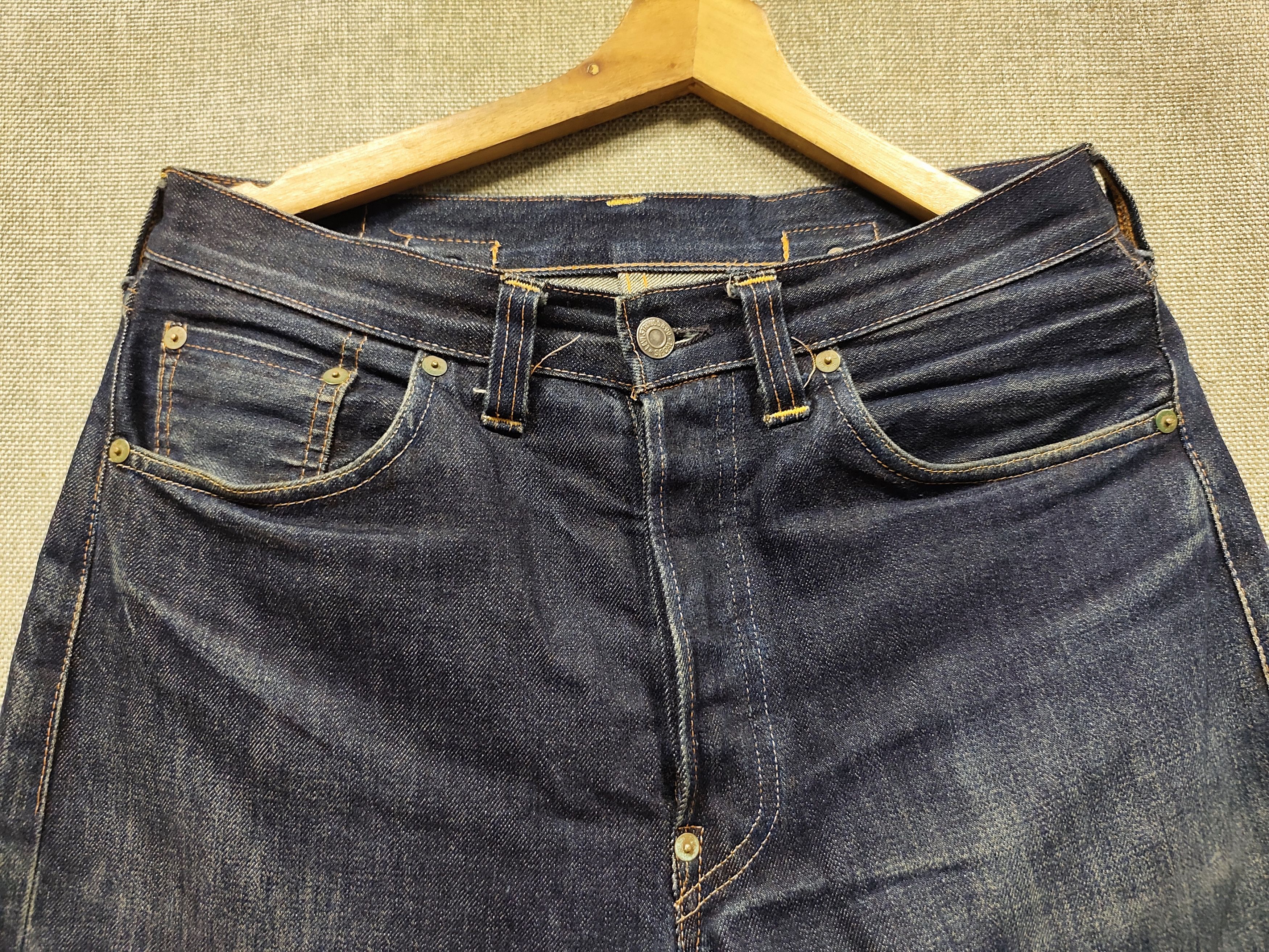 Levi's Vintage Levi's 501xx buckle back dark blue denim jeans Size US 32 / EU 48 - 3 Thumbnail