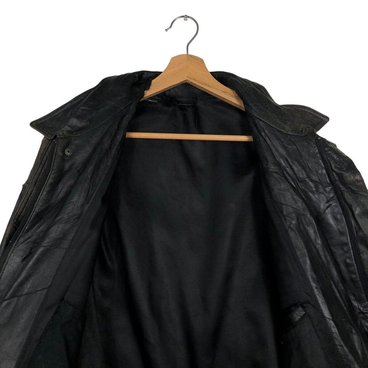 Japanese Brand Vintage Bomber Leather Jacket Biker Wear Issey Miyake Japan Size US M / EU 48-50 / 2 - 11 Thumbnail