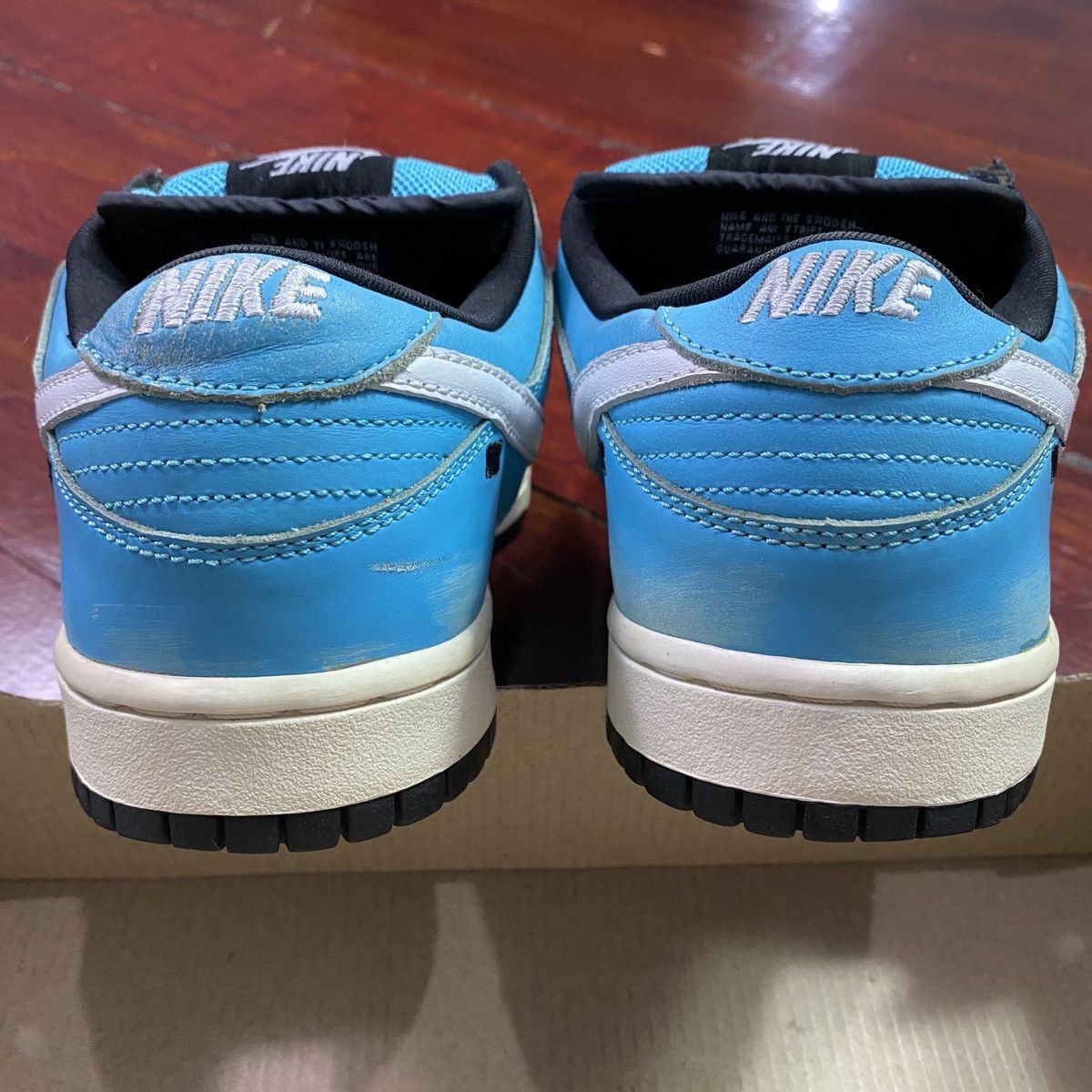 Nike SB Dunk Low Tokyo Blue Taxi 2006 Size US 8 / EU 41 - 8 Thumbnail