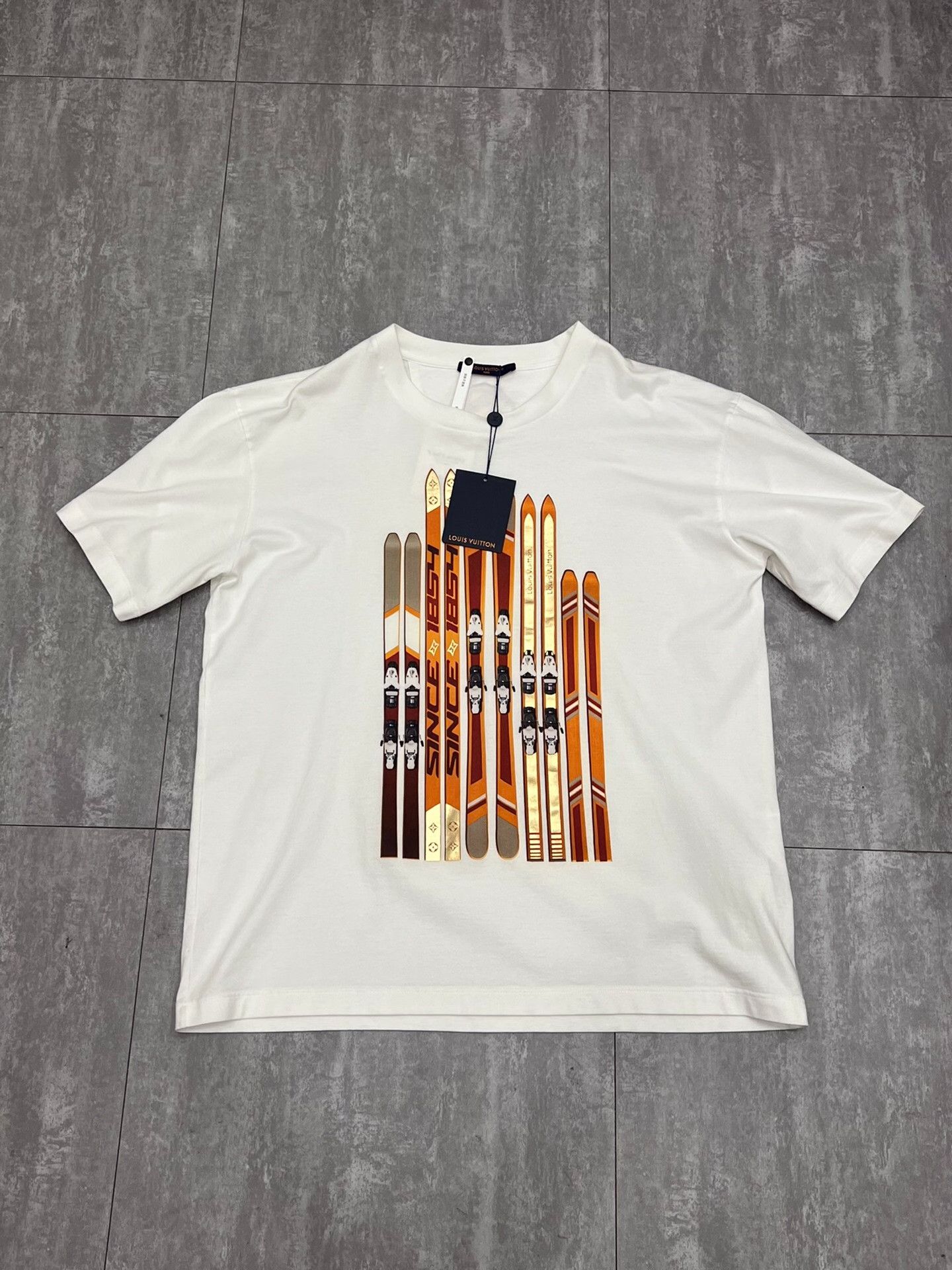 Louis Vuitton Louis Vuitton Printed T-Shirt xs Men Size US XS / EU 42 / 0 - 1 Thumbnail