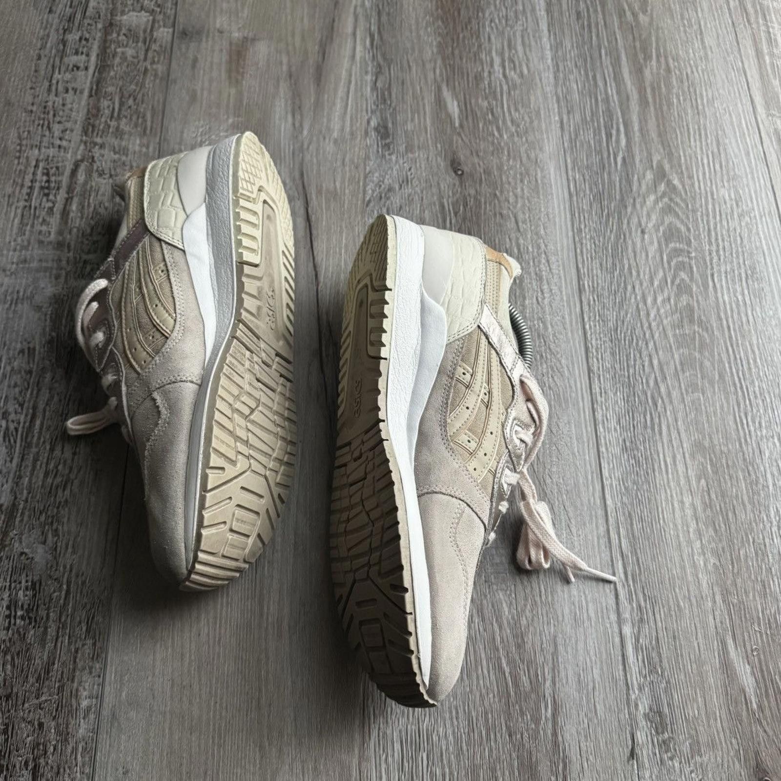 Asics ASICS • GEL-Lyte III "Blush" (8.5M) Size US 8.5 / EU 41-42 - 9 Thumbnail