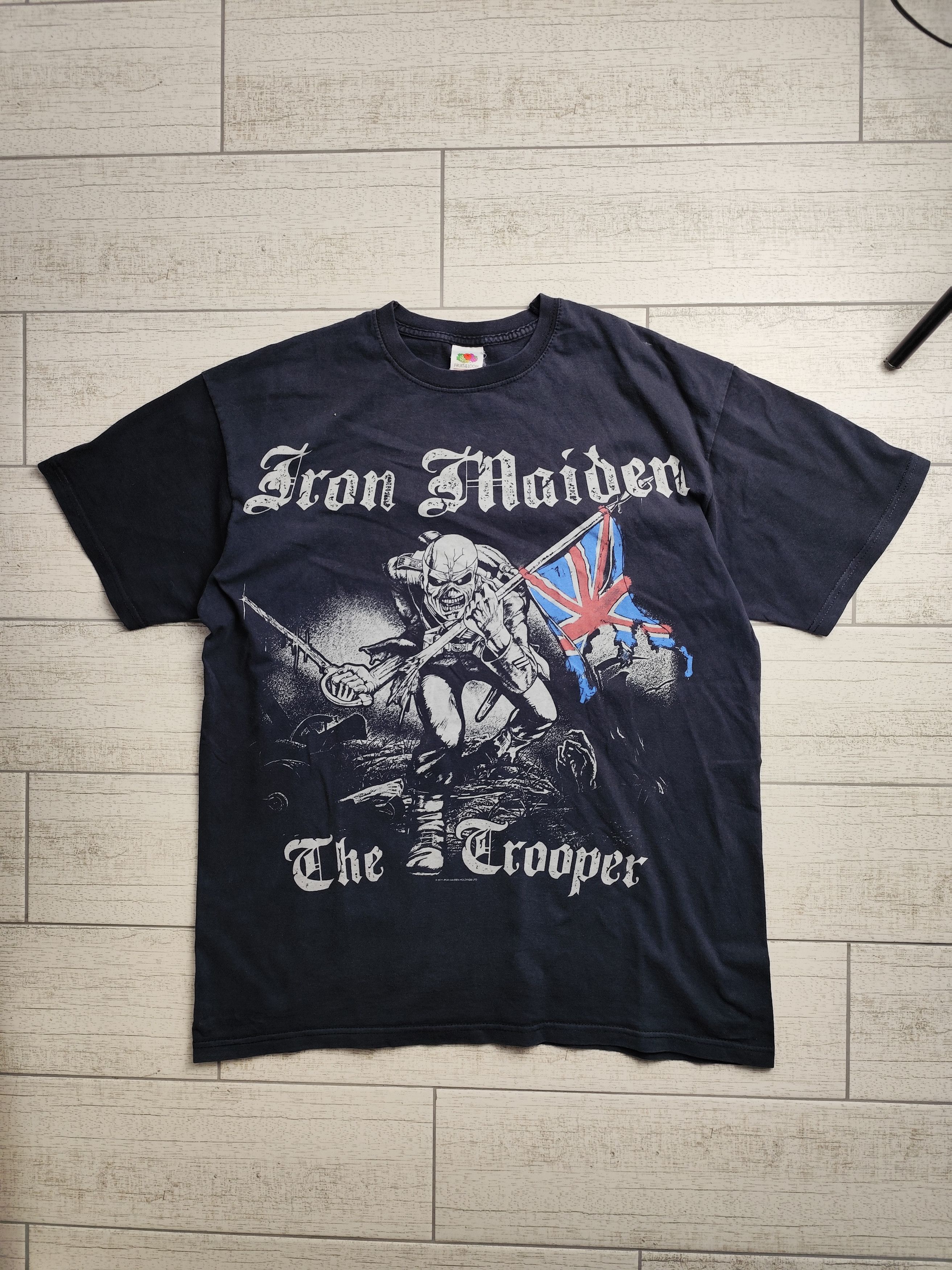 Band Tees × Iron Maiden × Vintage Streetwear music metal Iron Maiden vintage rock band tee Size US L / EU 52-54 / 3 - 1 Thumbnail