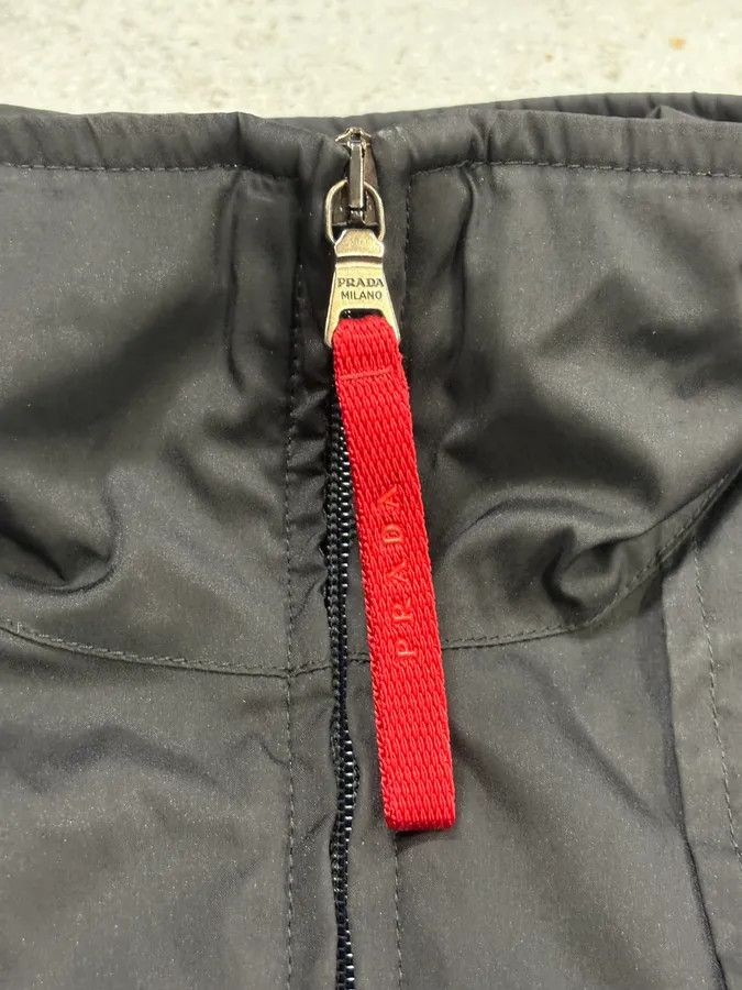 Prada 2000s Prada Black Classy Nylon Jacket Size US XS / EU 42 / 0 - 9 Thumbnail