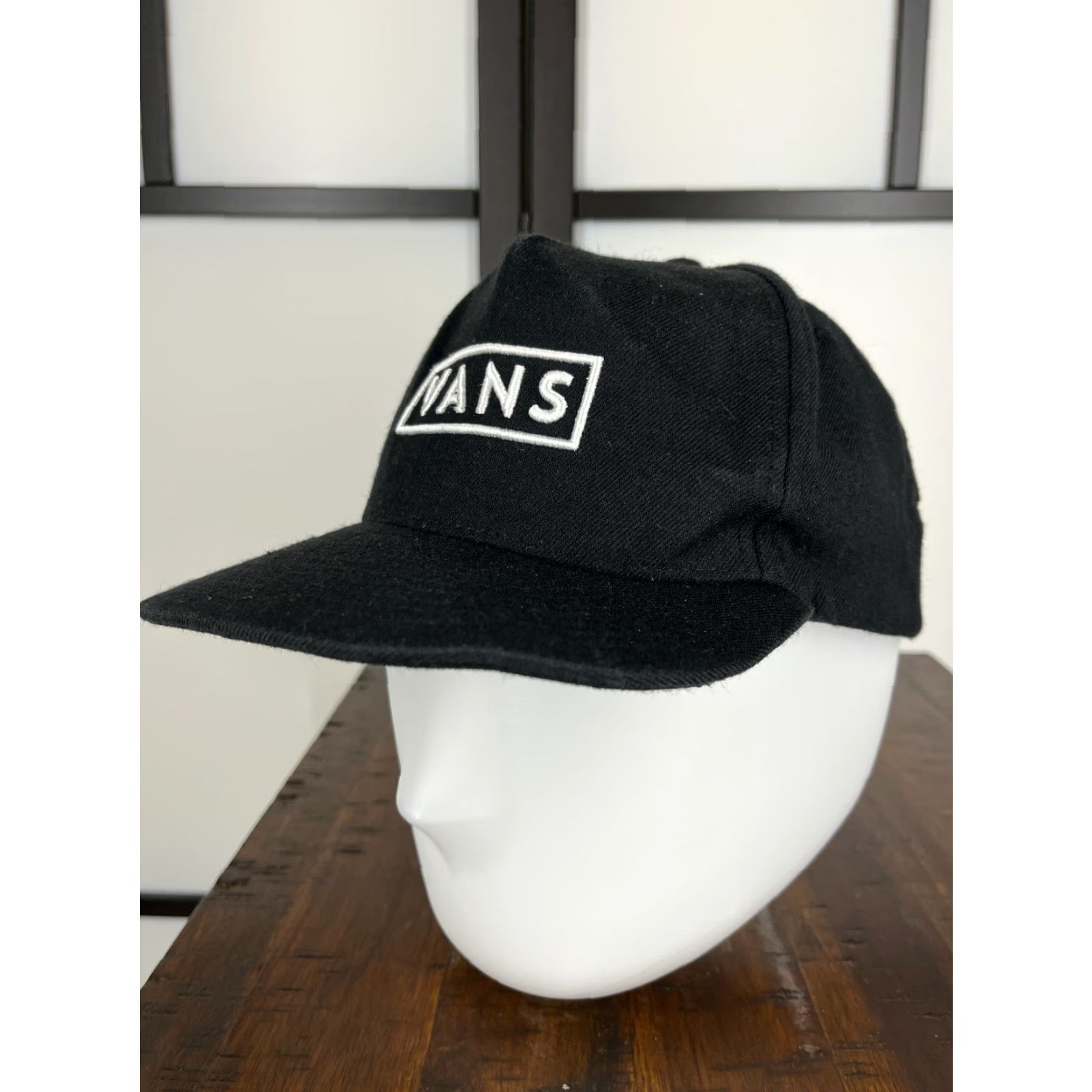 Vans VANS Hat Cap Snap Back Adult Black Wool Blend Embroidered Logo Beach Surf Skater Casual Size ONE SIZE - 4 Thumbnail