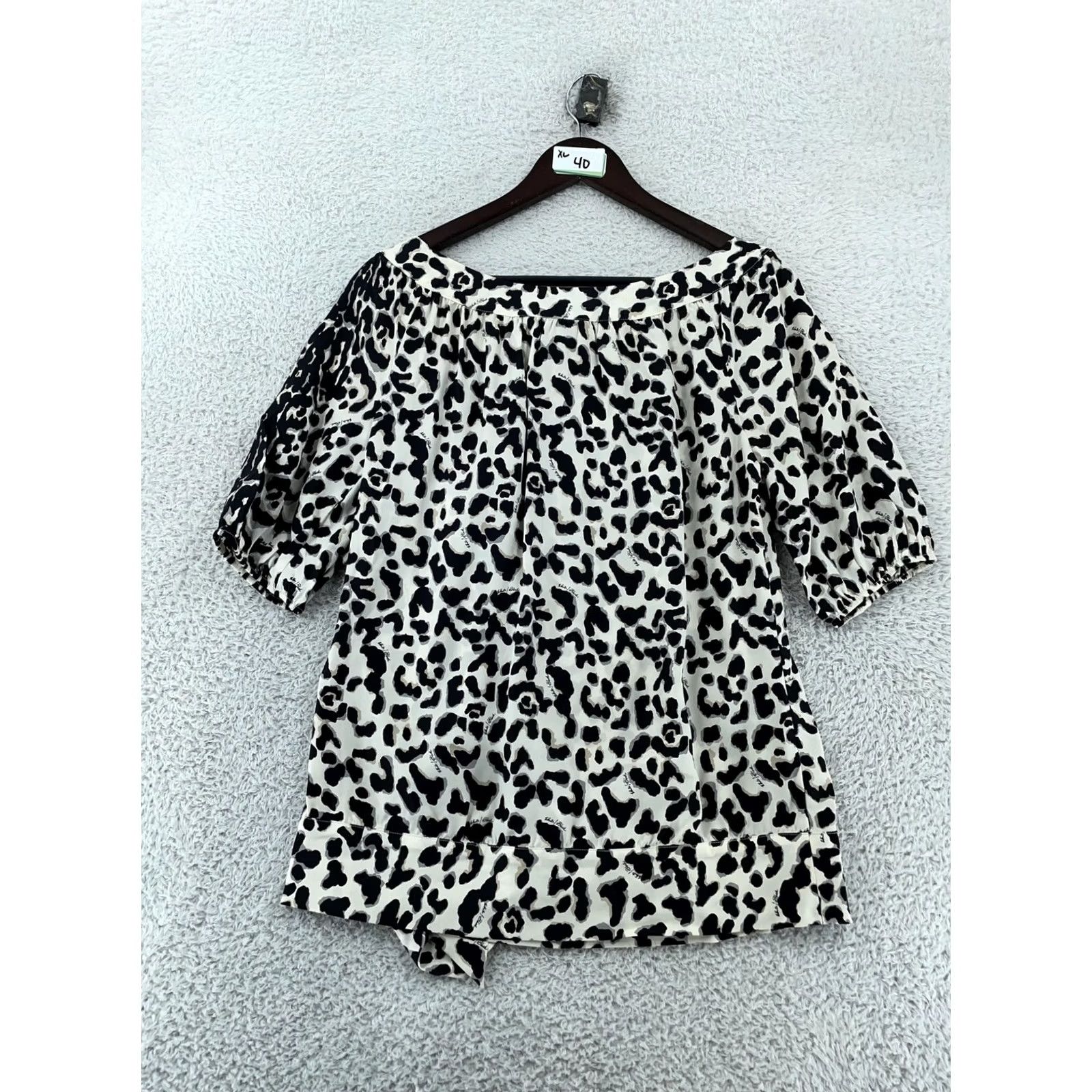 White House Black Market White House Black Market Blouse Top Womens S White Leopard Print Silk Tie Neck Size S / US 4 / IT 40 - 3 Thumbnail