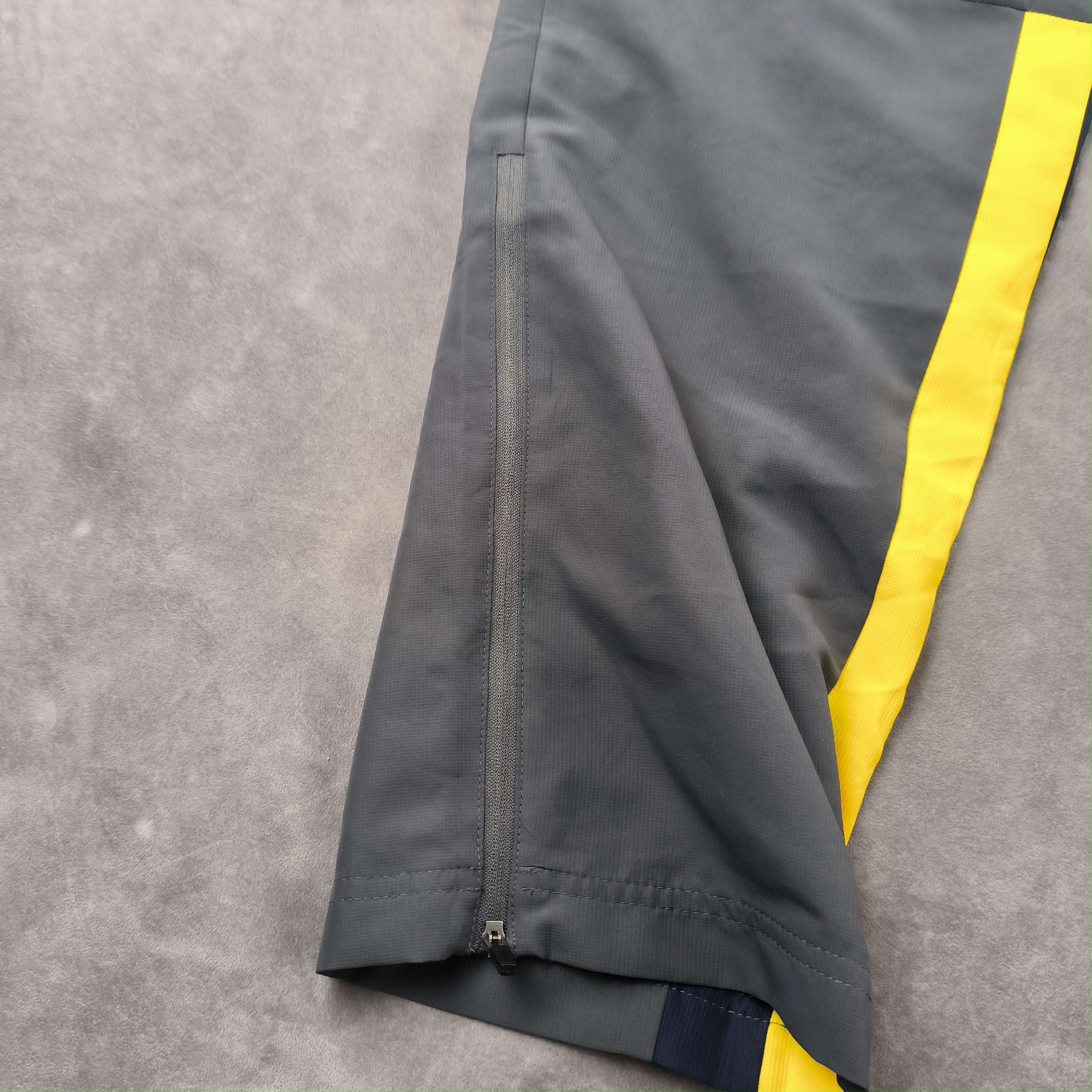 Macron Hellas Verona Macron football pants size 3XL Size US 44 / EU 60 - 6 Thumbnail