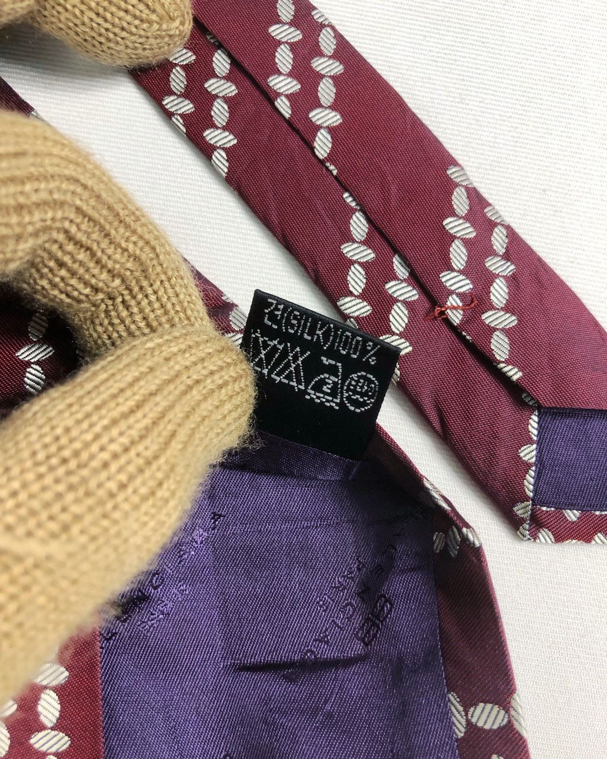 Balenciaga Rare Vintage Balenciaga Stripes Silk Tie Size ONE SIZE - 8 Thumbnail