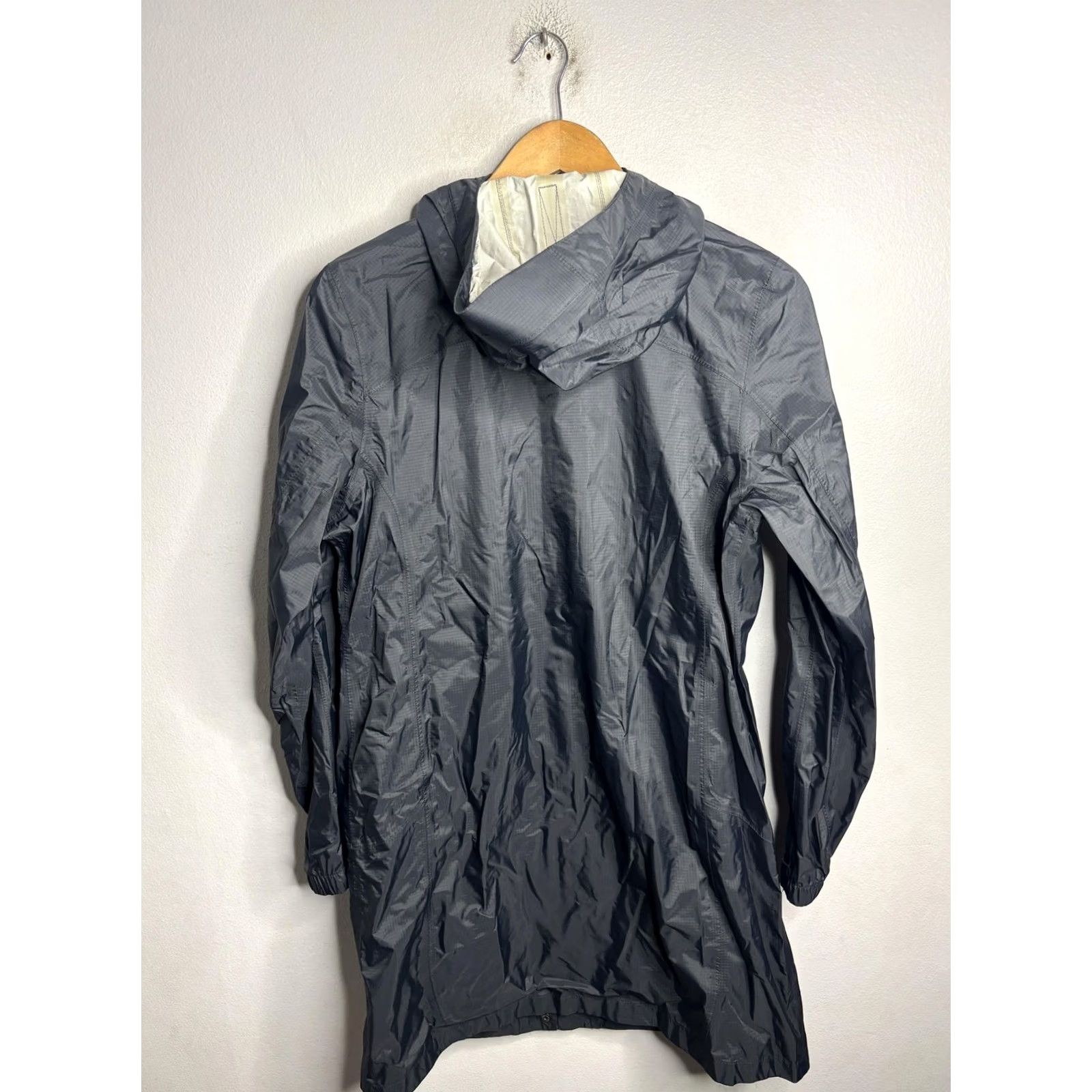 Vintage L.L.Bean Jacket Womens Small Gray Hooded Long Raincoat Nylon Lightweight Parka Size S / US 4 / IT 40 - 5 Thumbnail