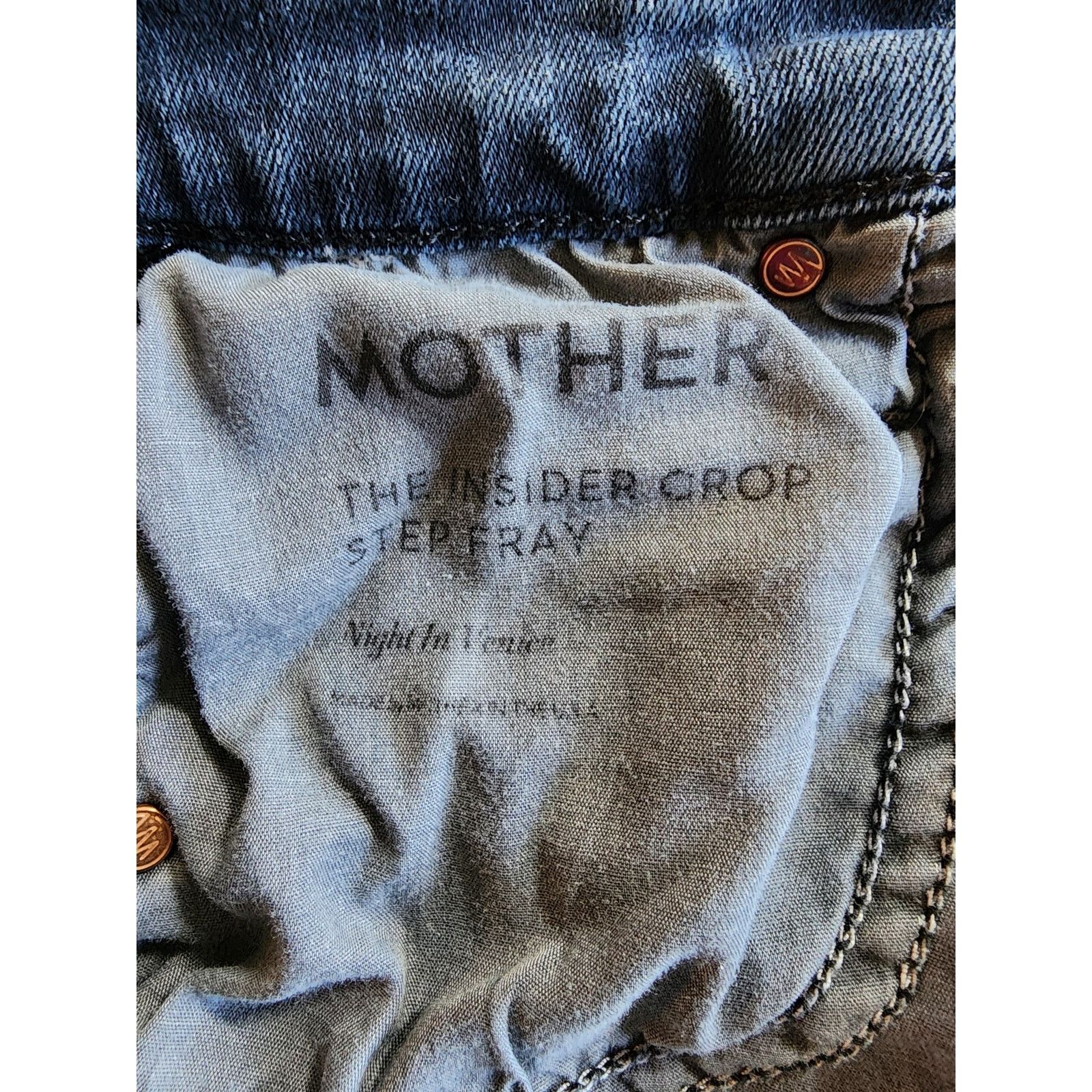 MOTHER Mother Denim Insider Crop Step Fray Jeans Size 25 Bootcut Size 25" / US 0 / IT 36 - 4 Thumbnail