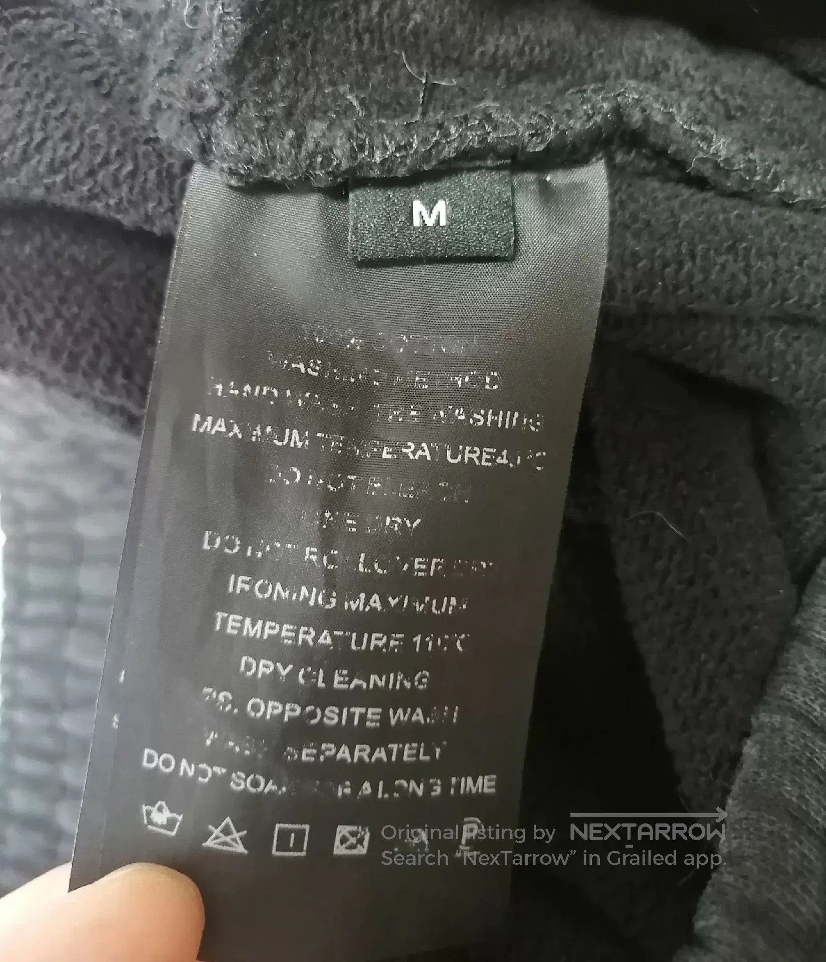 Givenchy Givenchy Heavy Embroidery Letter Shorts. Size US 29 - 8 Thumbnail