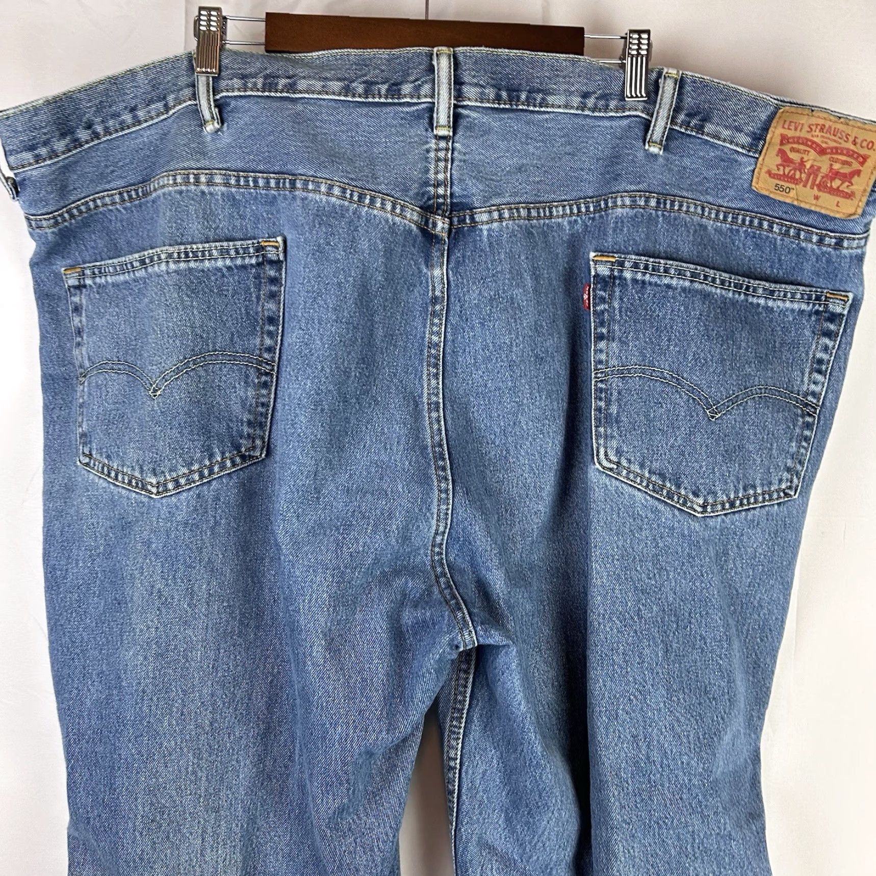 Levi's Levi's Jeans 505 Regular Fit Straight Leg Denim Cotton Blue 54 x 32 Mens Classic Comfort Size US 38 / EU 54 - 7 Thumbnail