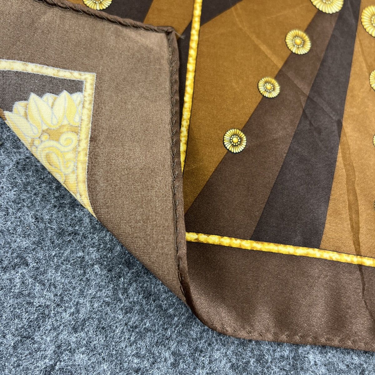 Lanvin Lanvin Silk Handkerchief / Bandana / Neckerchief B154 Size ONE SIZE - 3 Thumbnail