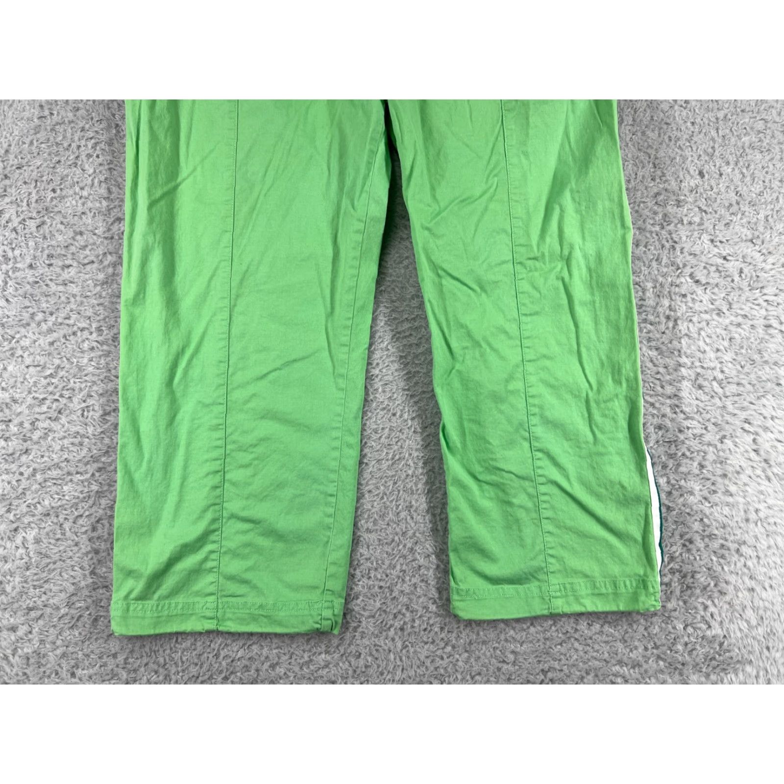 Nike Nike Women's Medium Green Cotton Blend Capri Pants with Pockets, Stretch, and Striped Detail for Golf Size 32" / US 10 / IT 46 - 4 Thumbnail