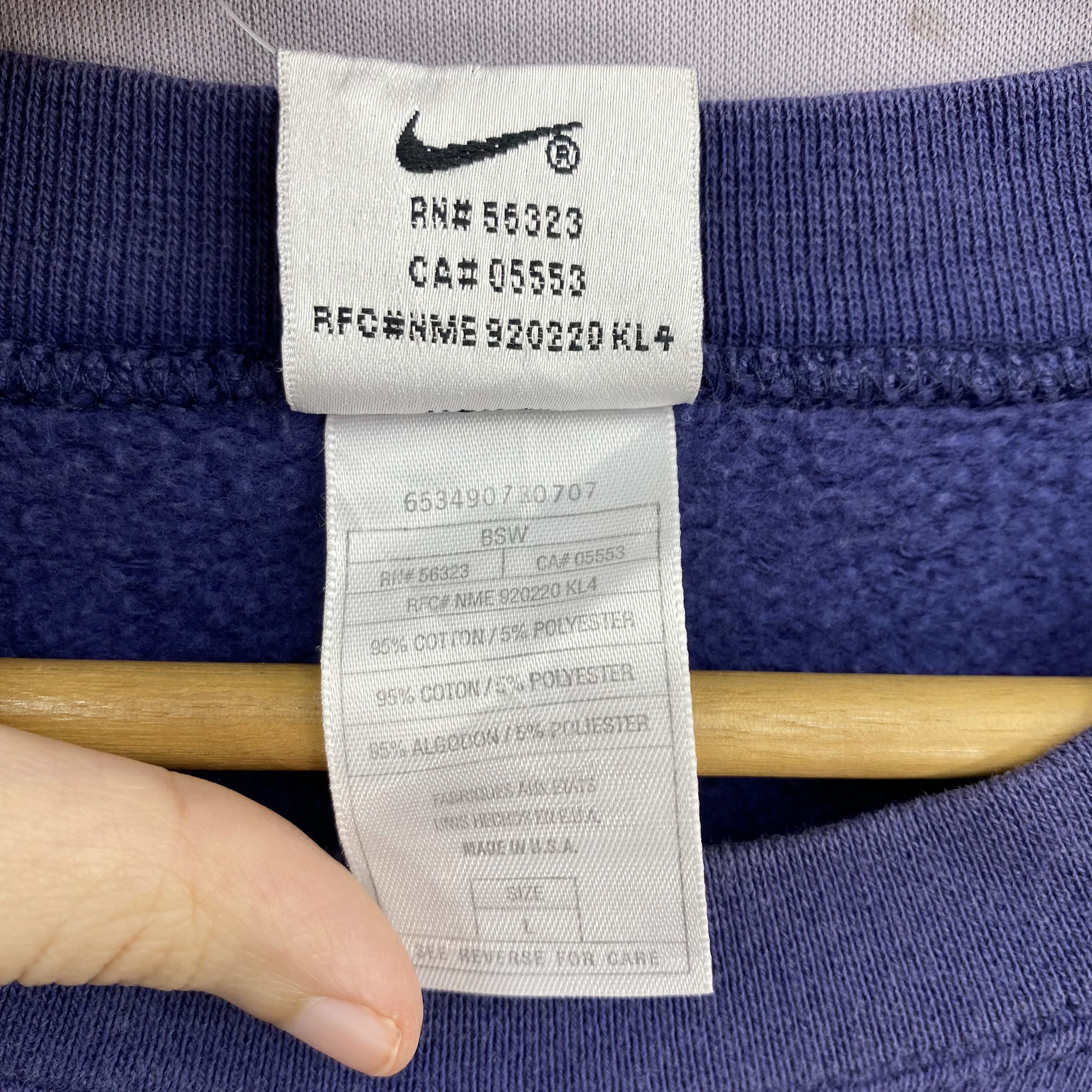 Nike Vintage 1997 Faded Nike Carolina Football Sweatshirt UNC Size US XL / EU 56 / 4 - 9 Thumbnail