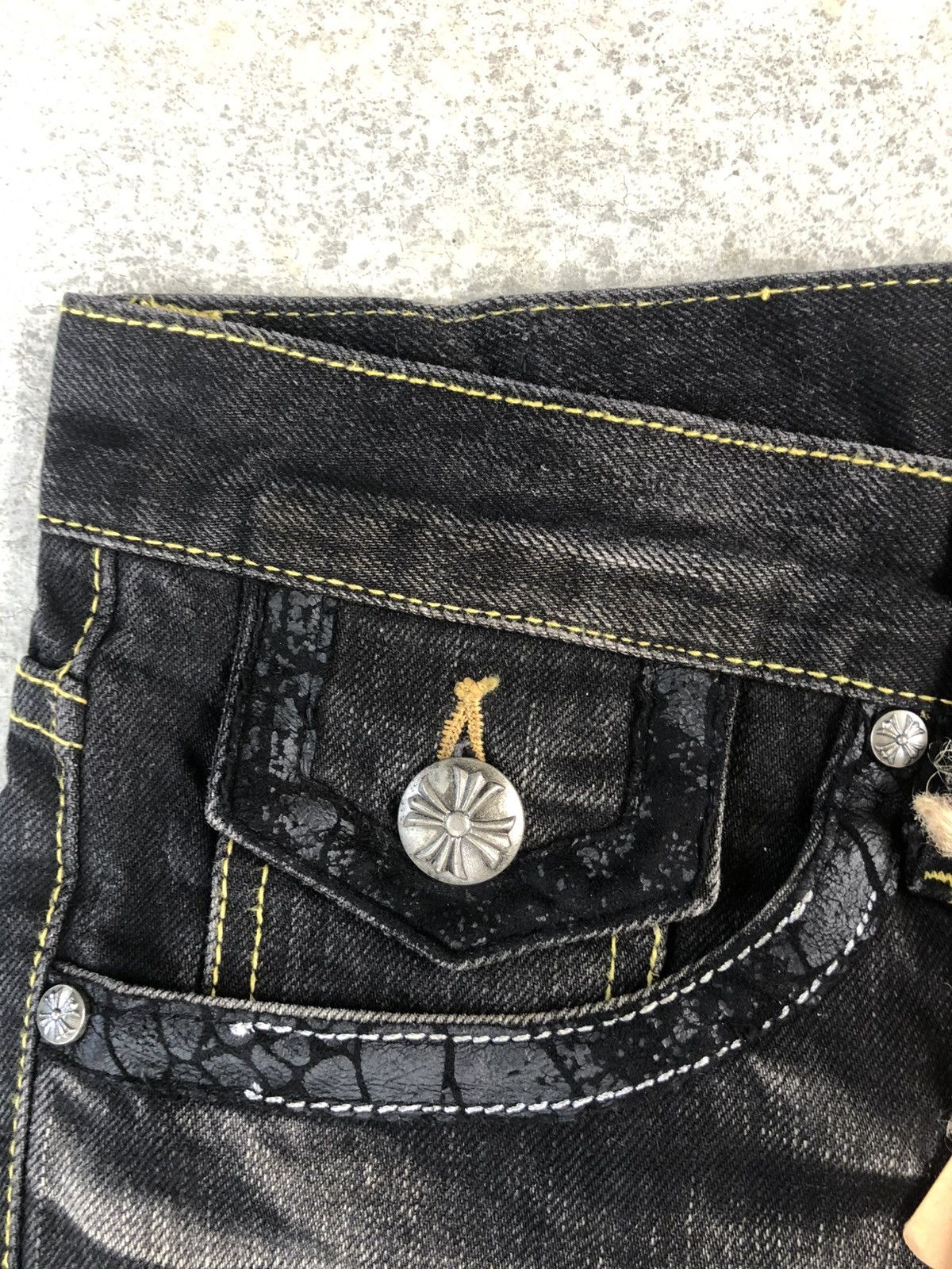 Tornado Mart Japanese Garhina Flared Jeans Distressed Jeans Size US 32 / EU 48 - 14 Thumbnail