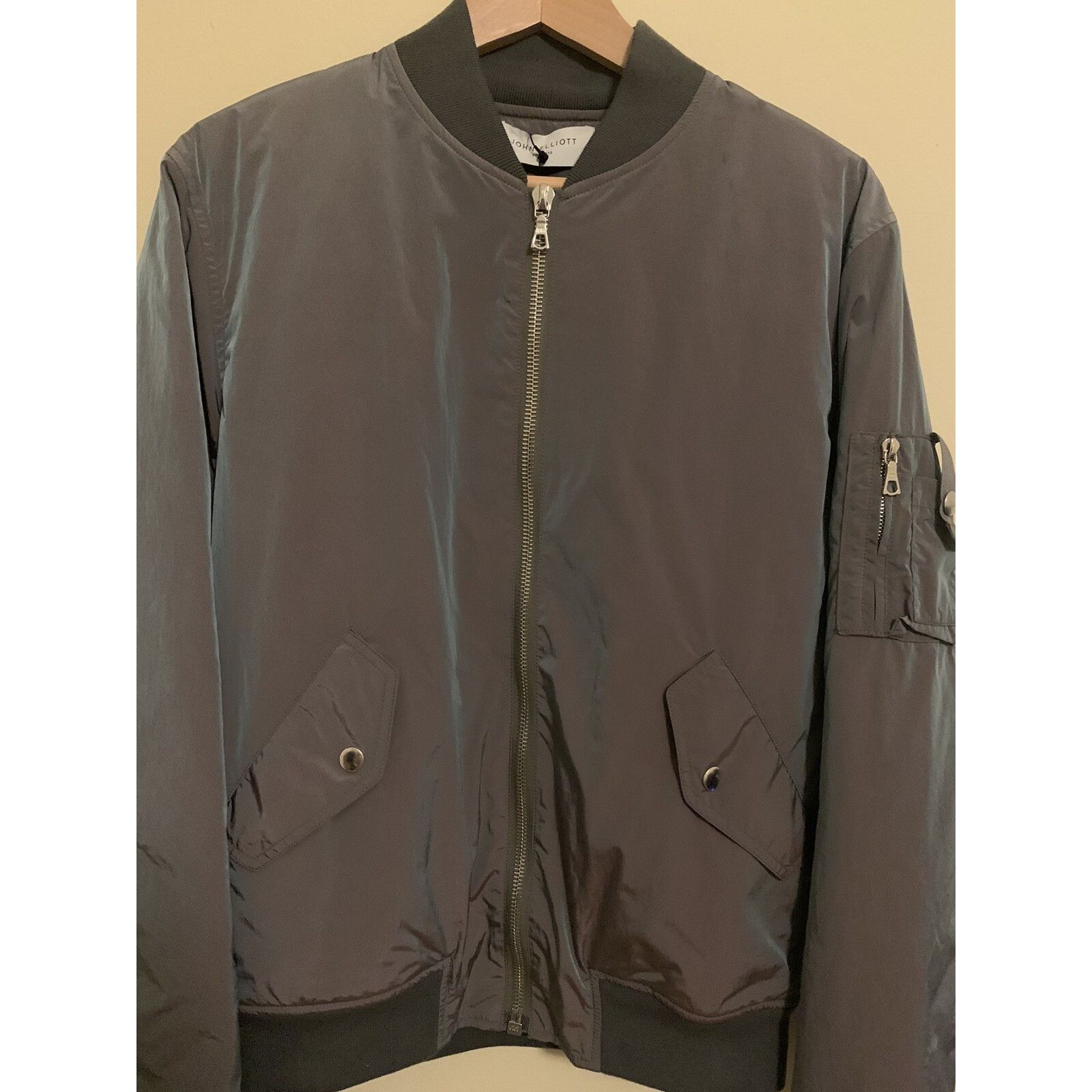 John Elliott John Elliott New Iridescent Bogota Bomber Jacket Grey 2 Medi Size US M / EU 48-50 / 2 - 4 Thumbnail