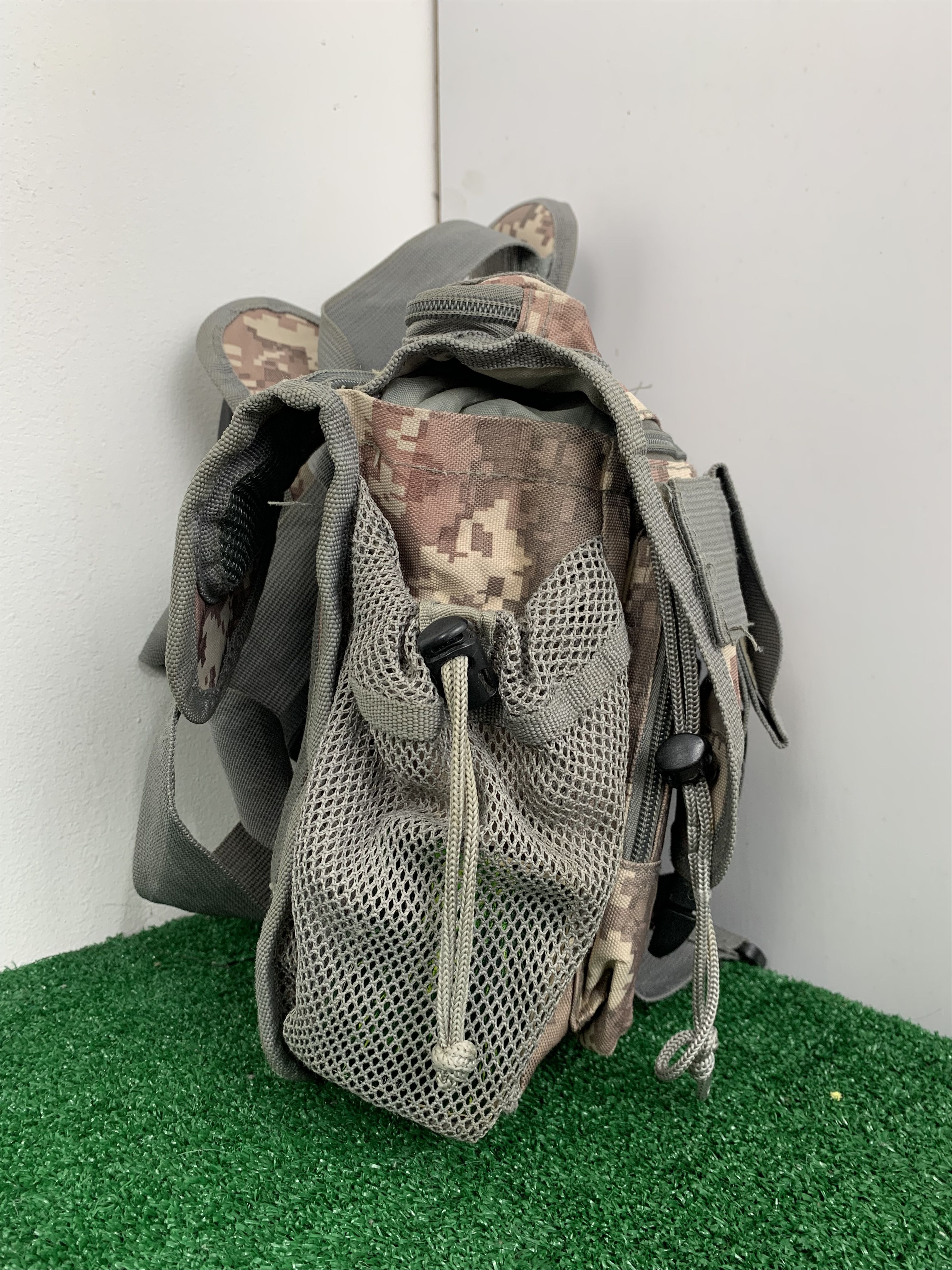 Vintage Vintage Military Camo Tactical Crossbody Slingbag BG0093 Size ONE SIZE - 5 Thumbnail