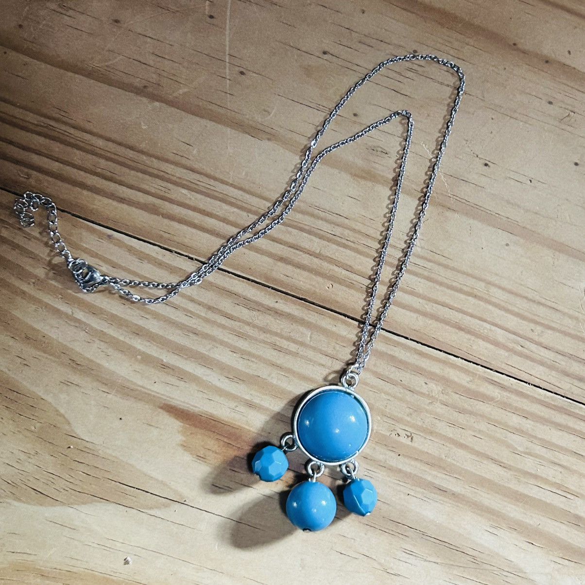 Handmade Handcrafted azure blue acrylic beaded pendant necklace Size ONE SIZE - 6 Thumbnail