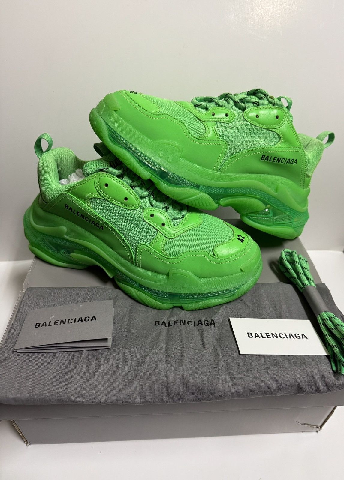 BALENCIAGA TRIPLE S GREEN NEON TRAINERS SZ 42