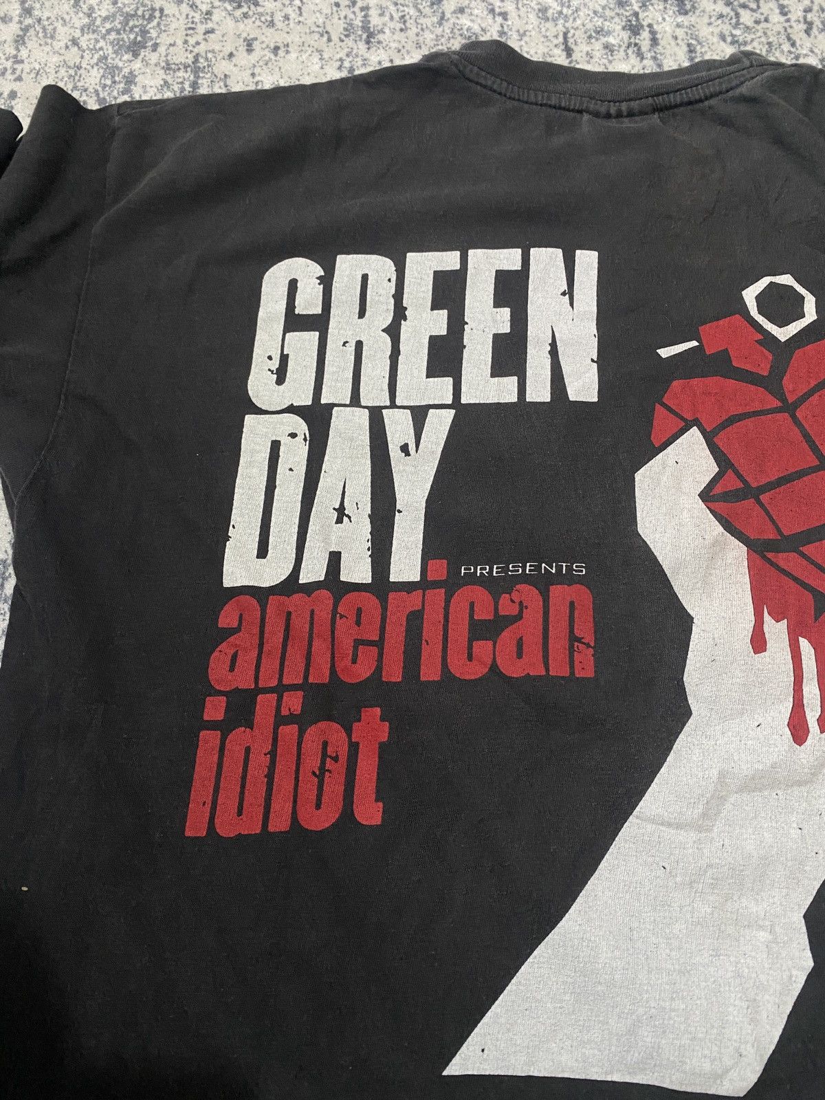 Vintage Vintage green day american idiot rare two sided tee 00s/90s Size US M / EU 48-50 / 2 - 6 Thumbnail