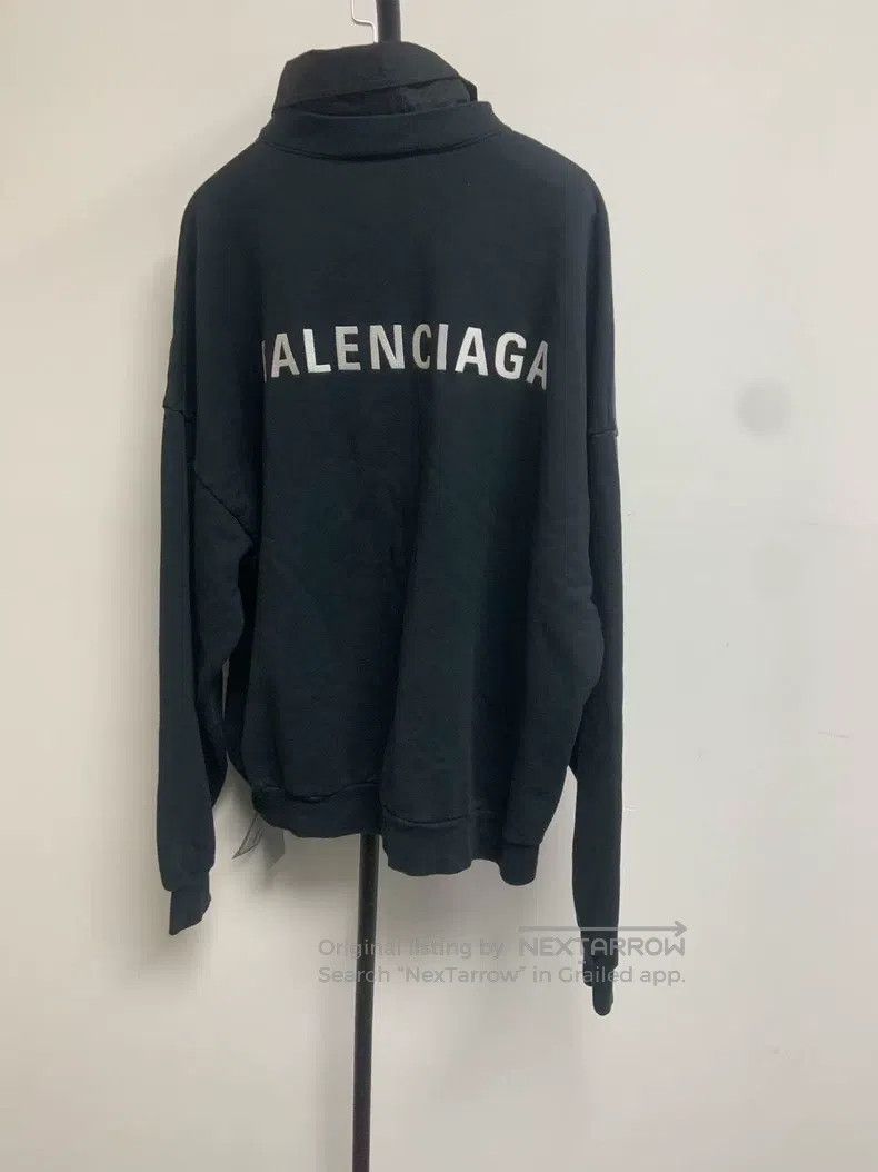 Balenciaga Balenciaga Collar Embroidered Drop Shoulder Long Sleeve Ho Size US S / EU 44-46 / 1 - 2 Thumbnail