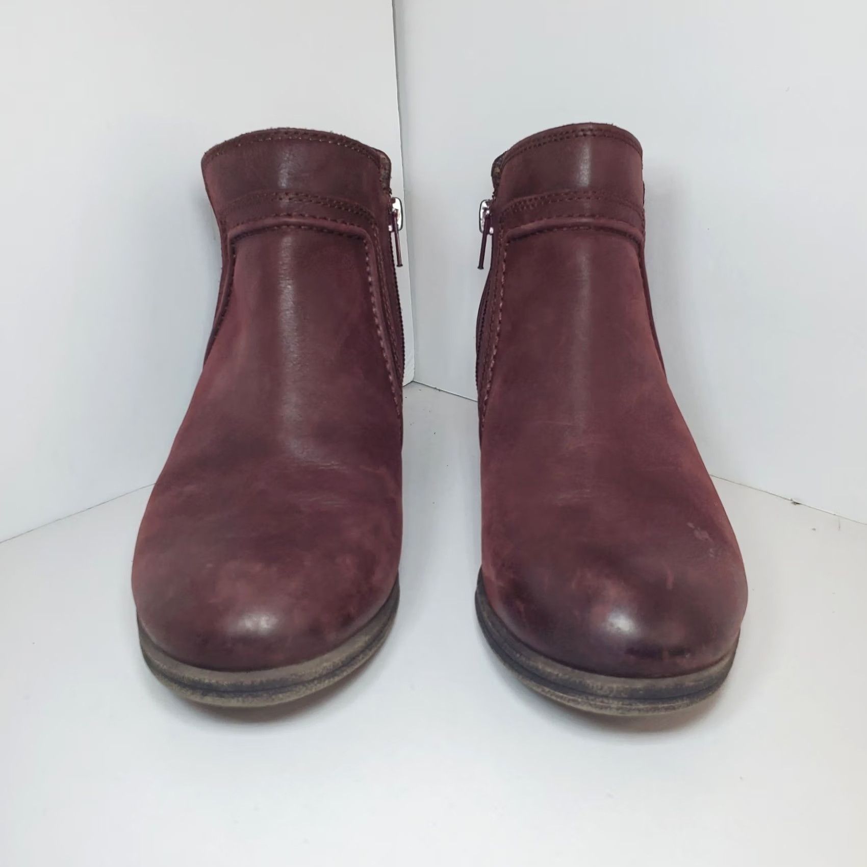 Vintage VINTAGE Cobb Hill Womens Red Leather Heeled Ankle Booties 6 Wide? Size US 6 / IT 36 - 3 Thumbnail