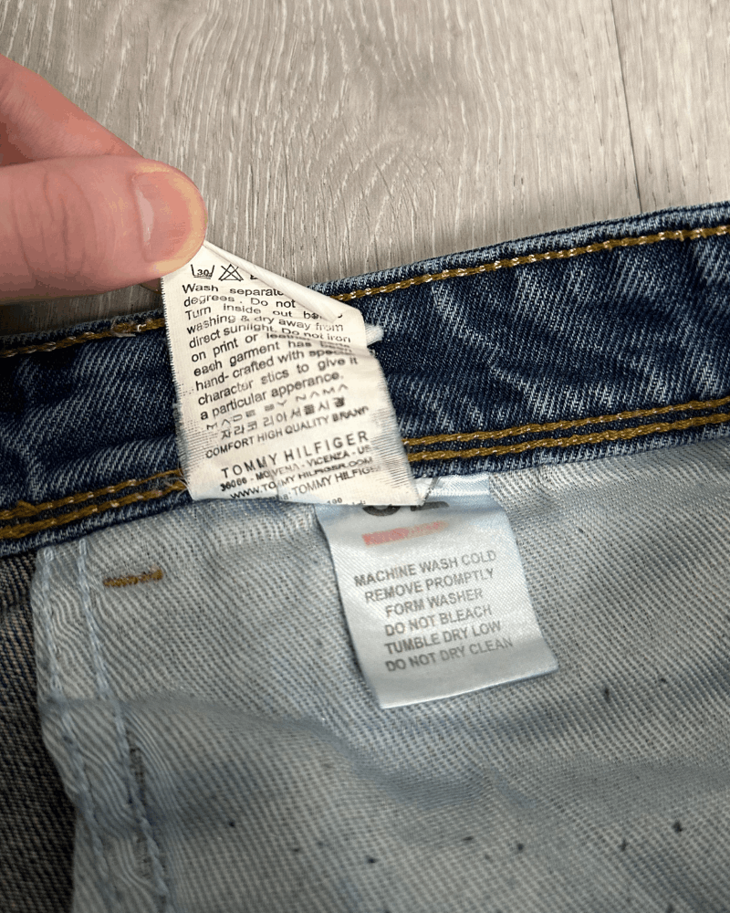 Tommy Hilfiger Vintage Y2K Tommy Hilfiger Distressed Denim Jeans Size 32x30 Size US 32 / EU 48 - 11 Thumbnail