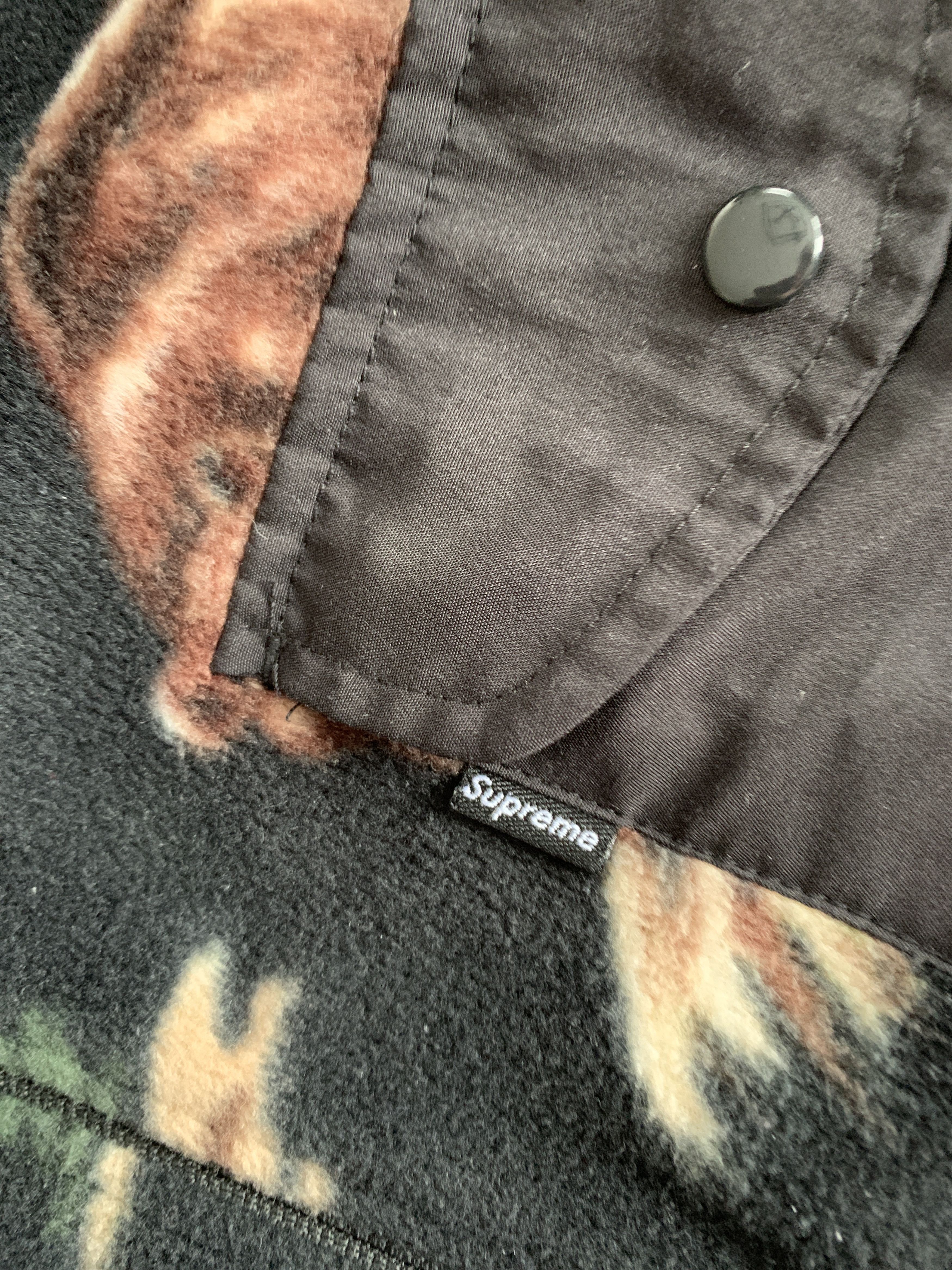 Supreme Supreme '06 Alpine Bear Fleece L Size US L / EU 52-54 / 3 - 4 Thumbnail