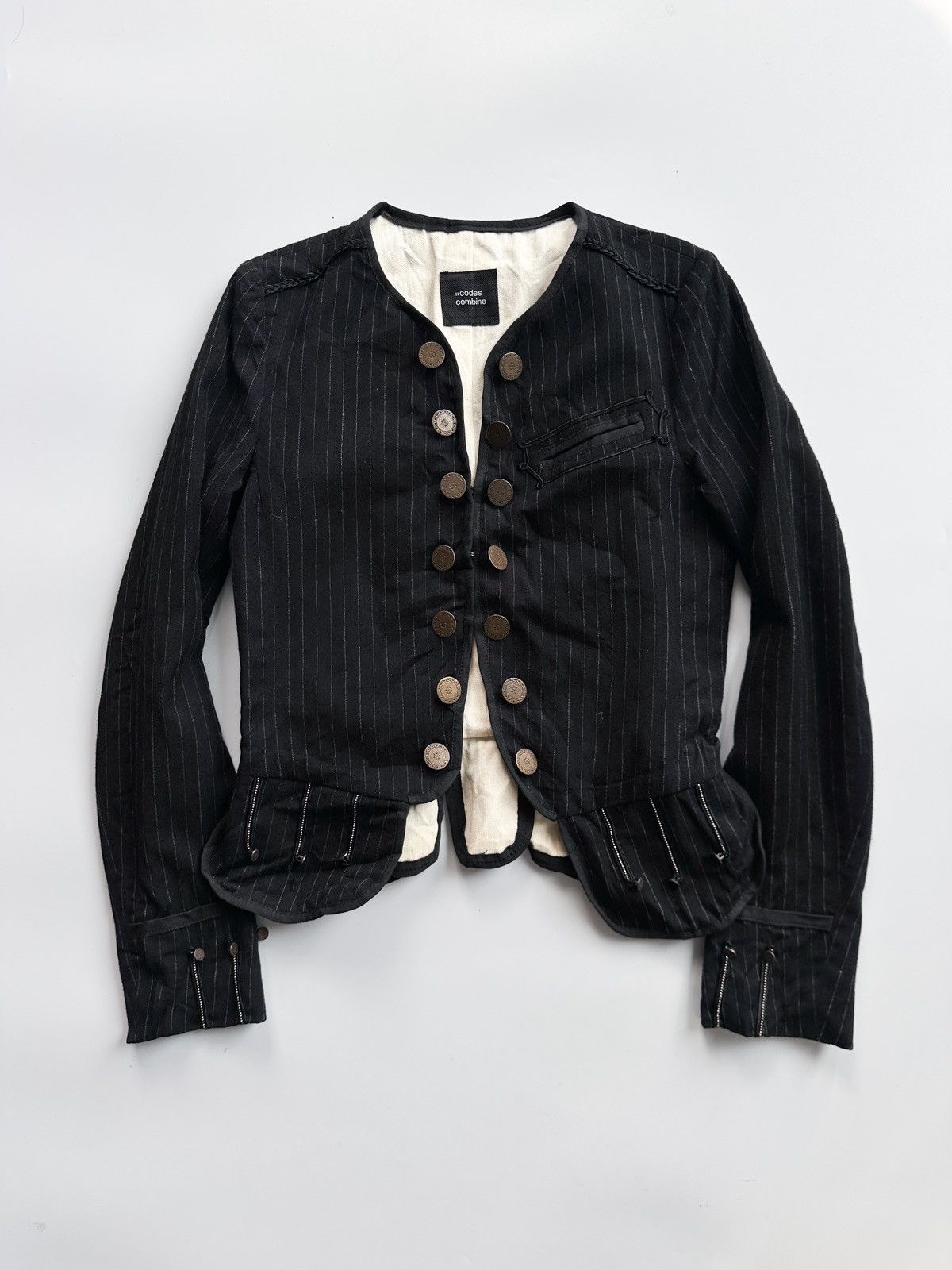 Codes Combine 2000s Codes Combine pinstripe blazer with antique buttons Size S / US 4 / IT 40 - 6 Thumbnail