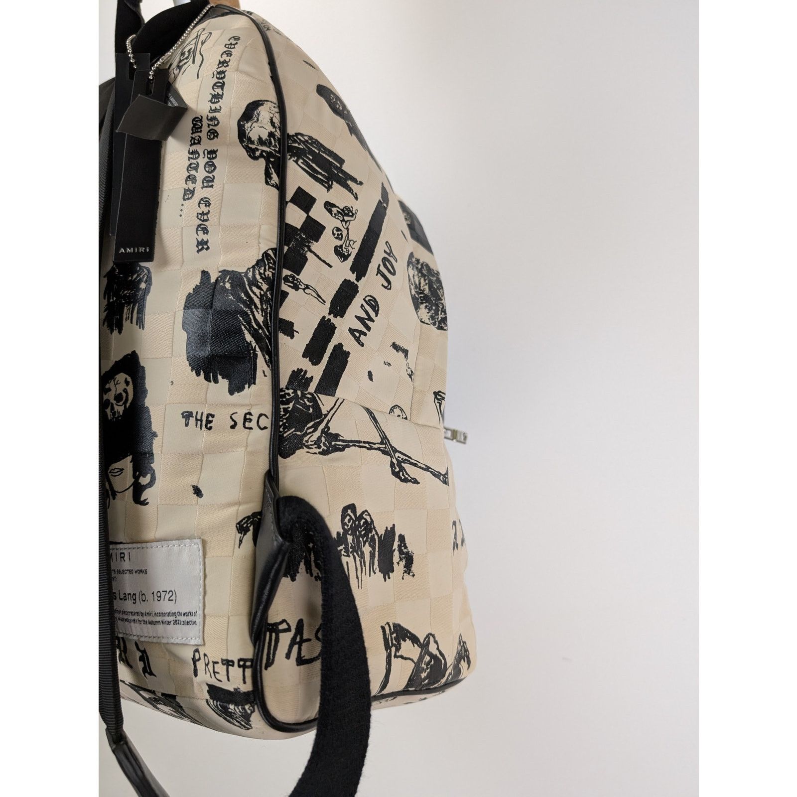 Amiri o1rshd1 Size: OS / Wes Lang Sketch Print Backpack Alabaster Size ONE SIZE - 12 Thumbnail