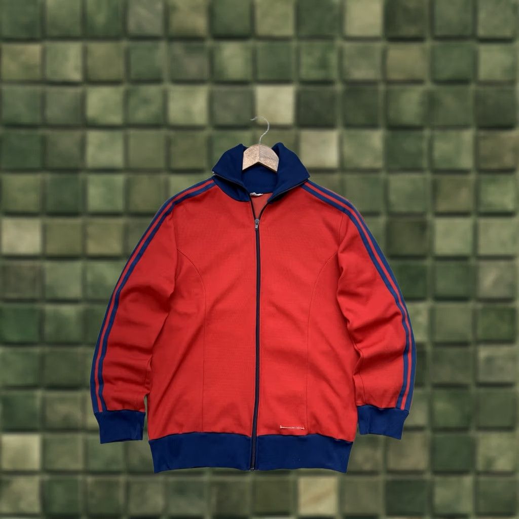 Adidas VINTAGE Adidas West Germany Track Jacket Red Mens M-L Zip Pockets 80s Sports Full Zip Wool? Size US M / EU 48-50 / 2 - 1 Thumbnail