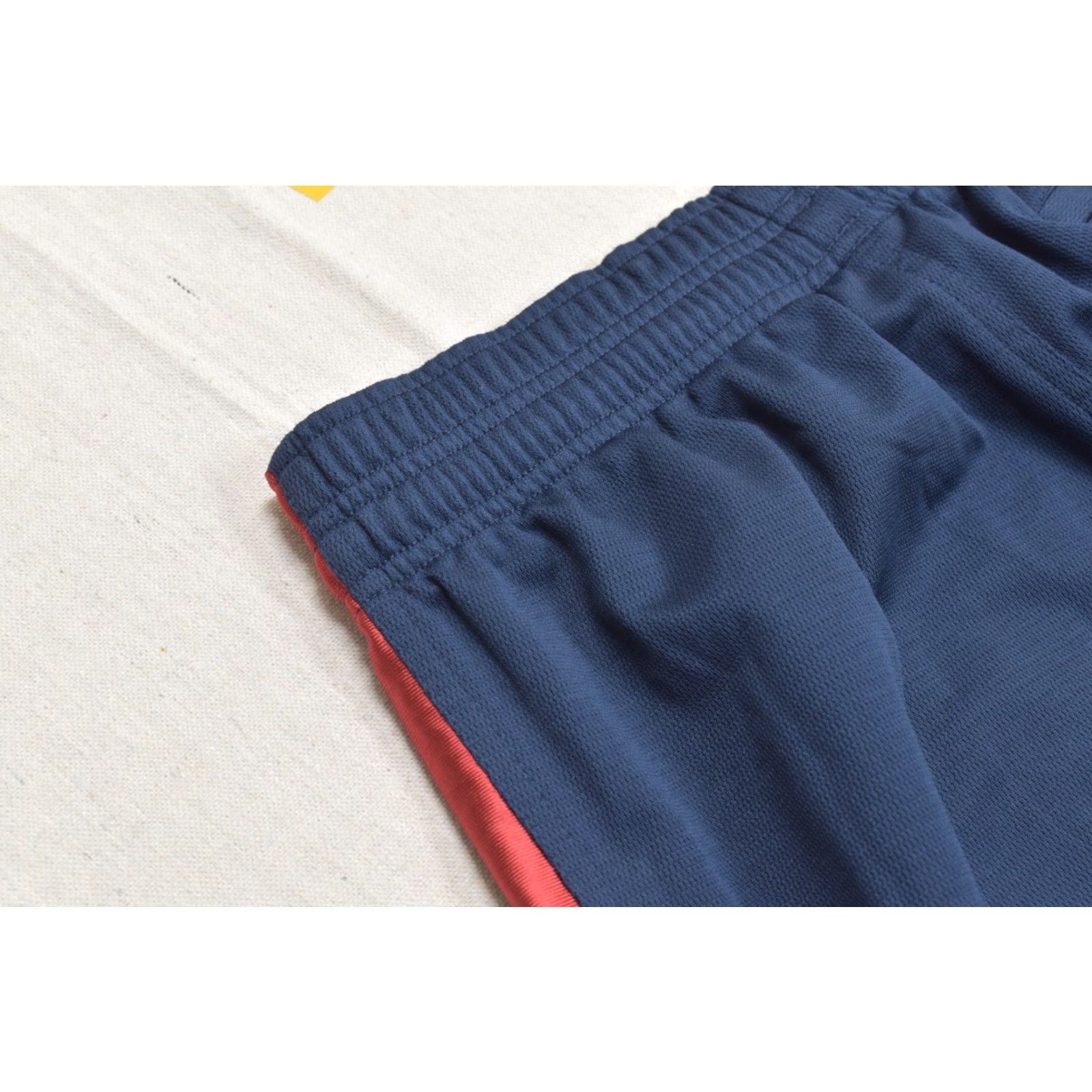Reebok VTG Reebok 2XL Navy Blue Red Gold Side Stripe Athletic Track Pants Baggy Jogge Size US 39 - 8 Thumbnail