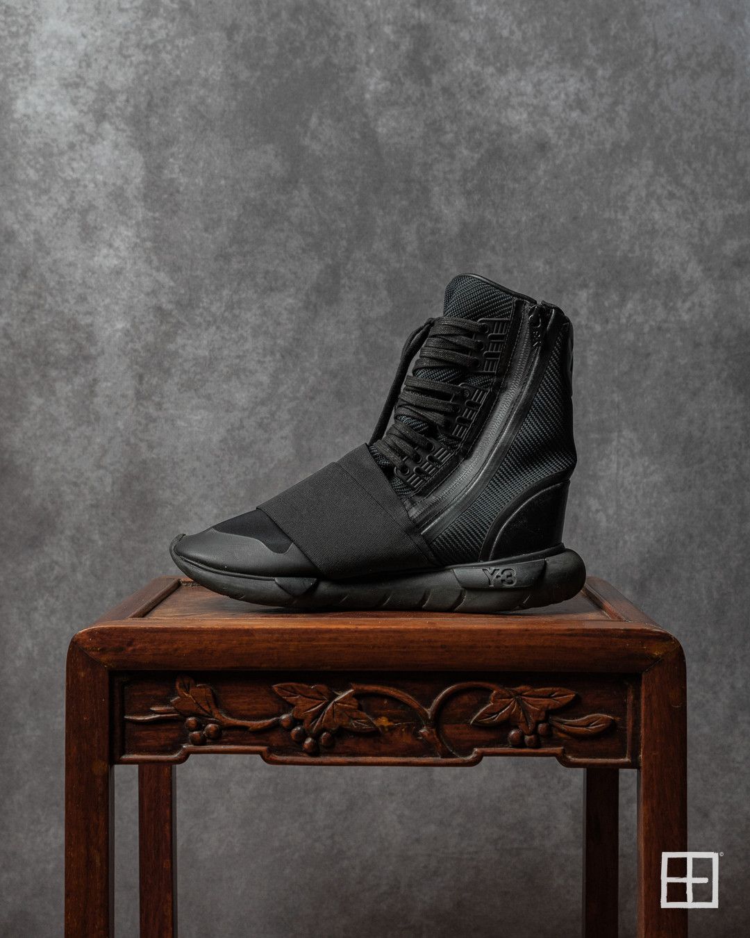 Y-3 Yohji Yamamoto x Adidas Y-3 Qasa Boots High Black 8 US Size US 8 / EU 41 - 3 Thumbnail