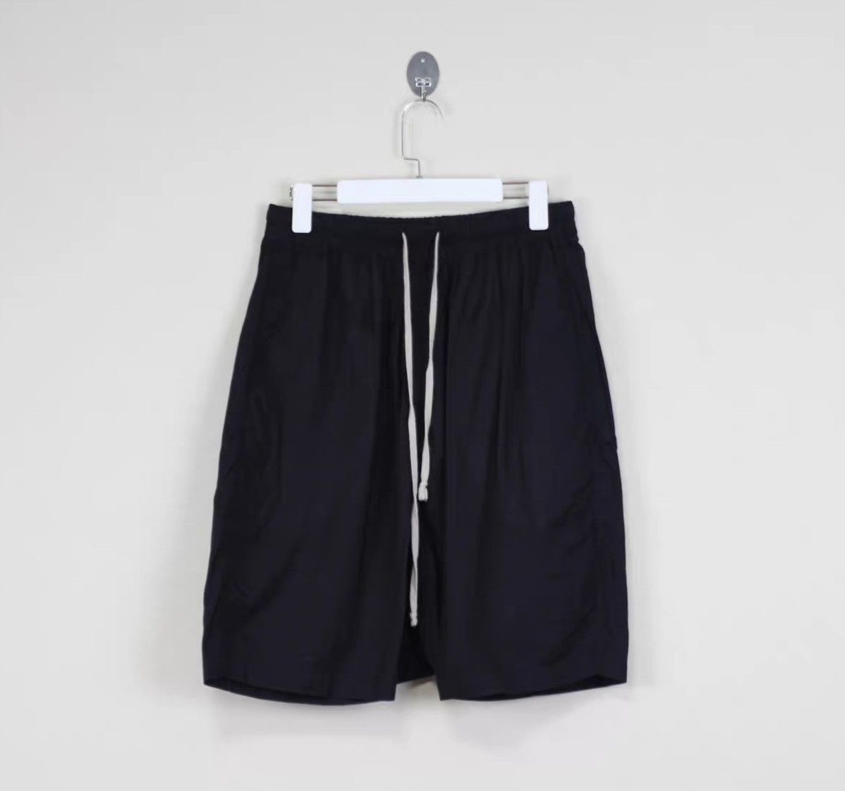 Rick Owens Rick Owens Mainline Classic Drop-Crotch Shorts Size US 34 / EU 50 - 1 Thumbnail