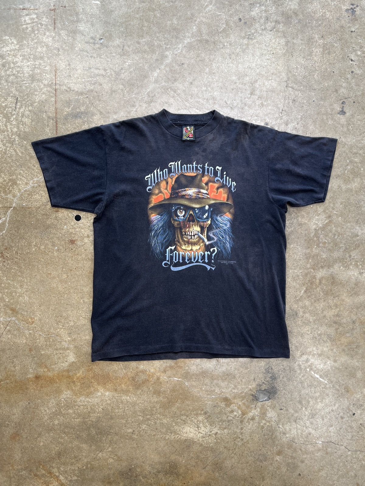 Vintage Vintage 1992 Who Wants Live Forever 3D Emblem Skull Tee XL Size US XL / EU 56 / 4 - 2 Thumbnail