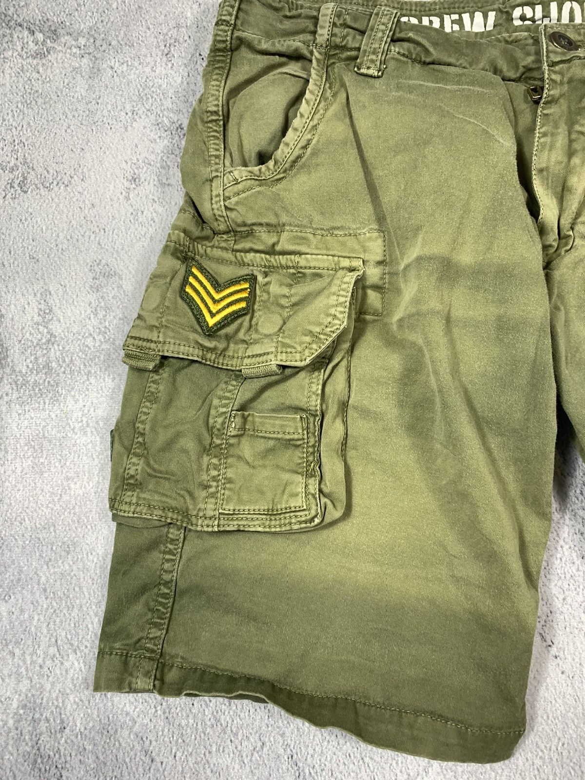 Alpha Industries × Vintage Vintage Y2K Alpha Industries faded cargo shorts size 33 Size US 33 - 5 Thumbnail