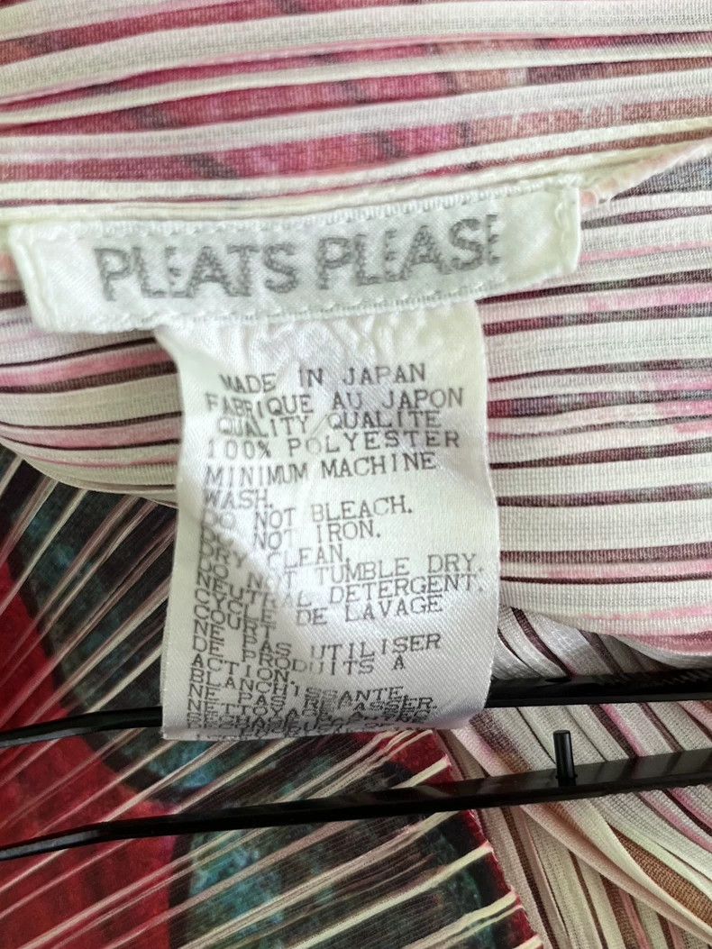 Issey Miyake Issey Miyake size:3 A red pleated folk painting jacket Size M / US 6-8 / IT 42-44 - 4 Thumbnail