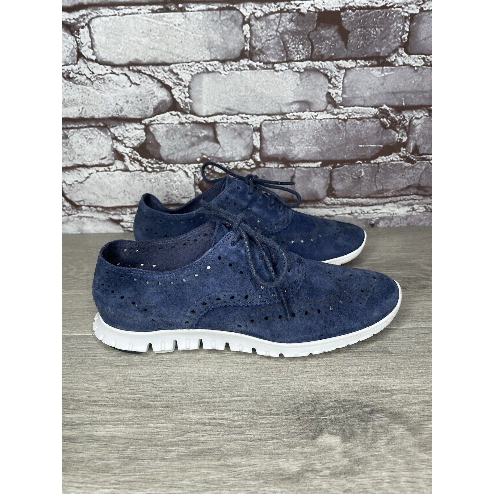 Cole Haan Cole Haan Zerogrand Blue Suede Wingtip Oxfords Women Sz 5.5B Size US 5.5 / IT 35.5 - 2 Thumbnail