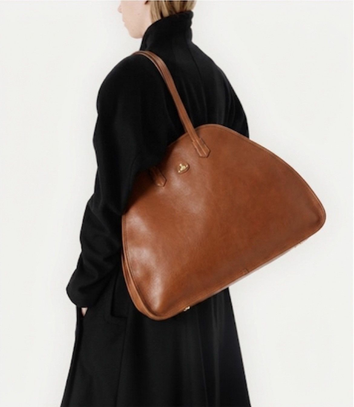 Vivienne Westwood Vivienne Westwood Large Leather Yasmina Bag Tan / Brown Size ONE SIZE - 9 Thumbnail