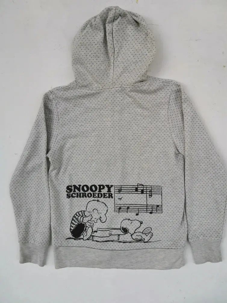 Peanuts Vintage!!! Peanuts: Snoopy Schroeder Big Logo Sweaters Size US M / EU 48-50 / 2 - 9 Thumbnail