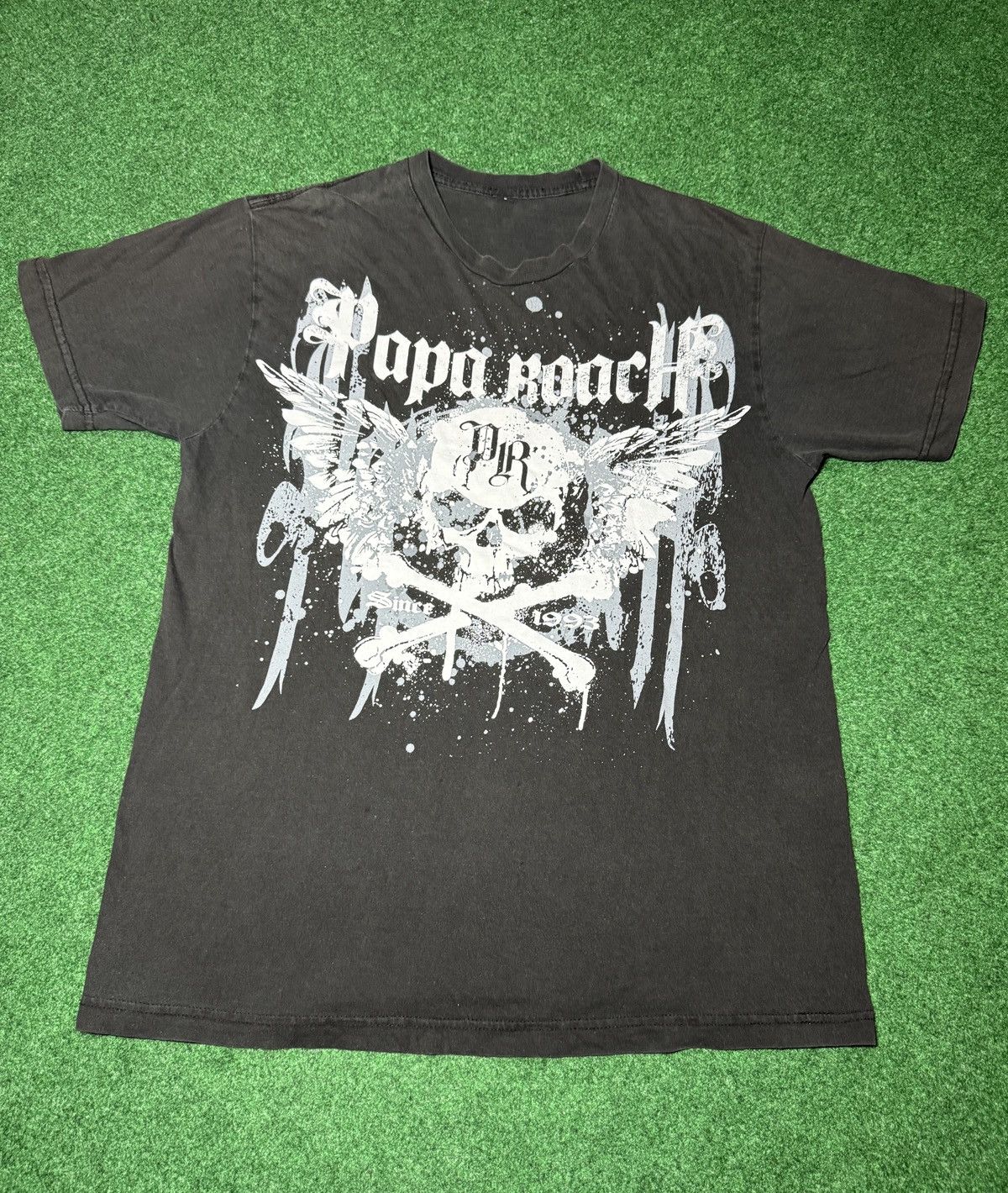 Band Tees × Vintage Y2K Papa Roach Tour Hard Rock Metal Grunge Punk Med T Shirt Size US M / EU 48-50 / 2 - 1 Thumbnail