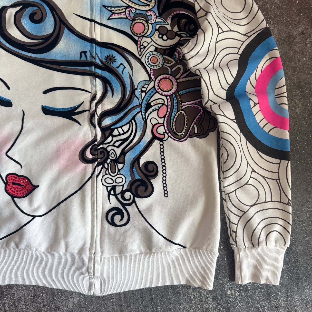 20471120 × Vintage Glamour Girl Printed Vintage Y2K Zip Hoodie Size S / US 4 / IT 40 - 7 Thumbnail
