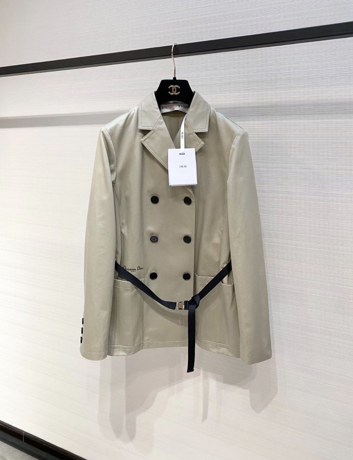 Dior Dior F40 Khaki Double-Breasted Blazer Coat with Belt J33 Size S / US 4 / IT 40 - 1 Thumbnail