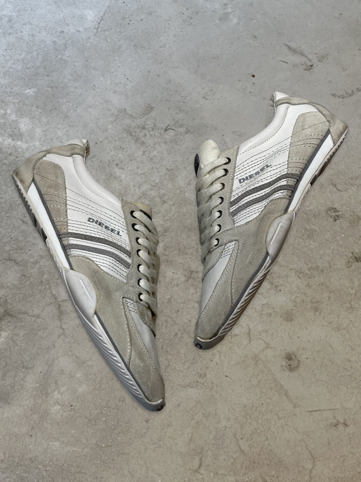 Diesel (SS07) PARAPAT W LOW TOP Size US 11 / IT 41 - 4 Thumbnail