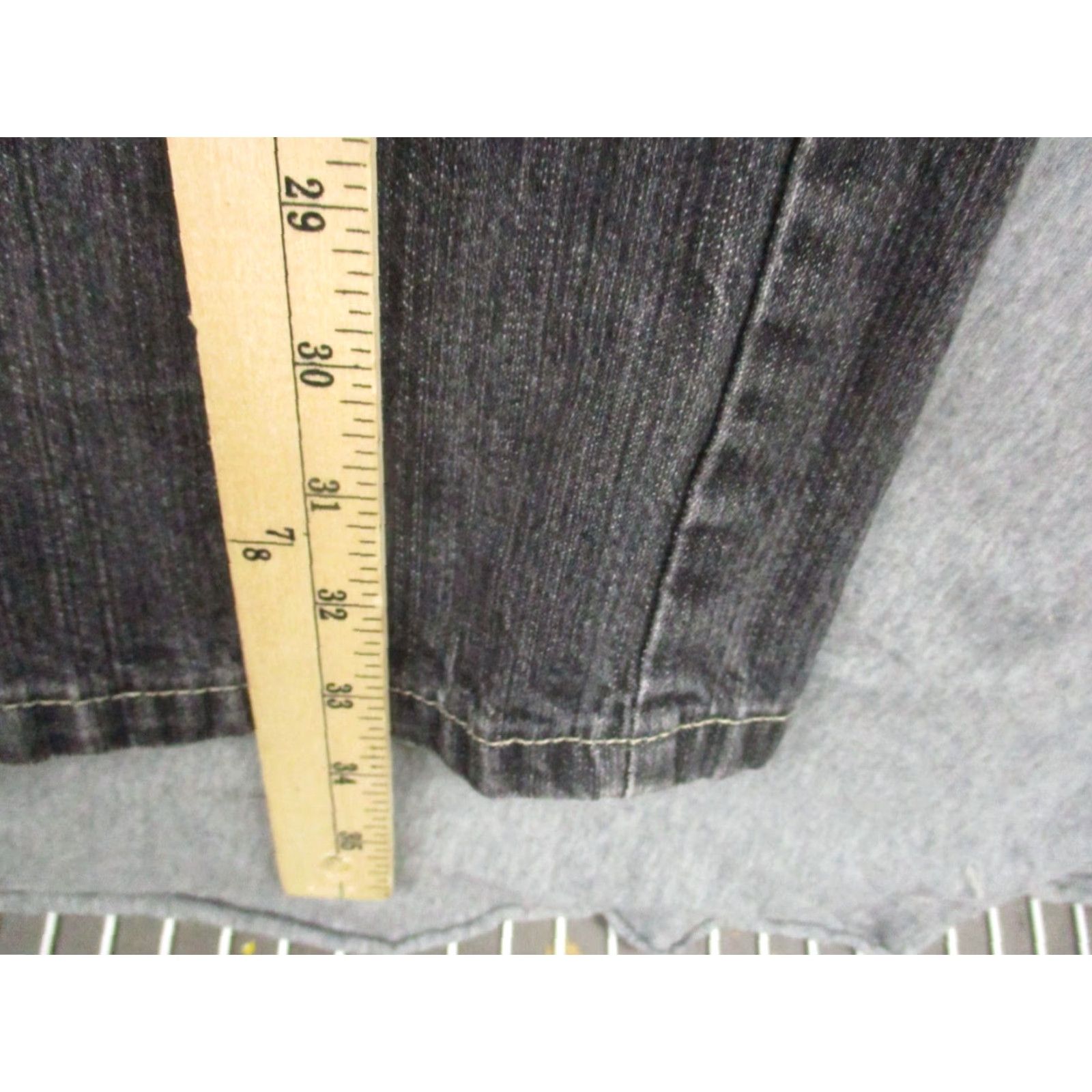Rocawear Rocawear Jeans Men 36x33 Baggy Loose Fit Black Wash Denim Hip Hop Y2K Distressed Jeans Mens 36” Waist 33” Inseam Size US 36 / EU 52 - 7 Thumbnail
