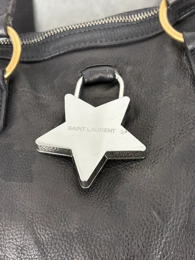 Yves Saint Laurent 2000s Yves Saint Laurent Star Black Shiny Leather Handle Bag Size ONE SIZE - 11 Thumbnail