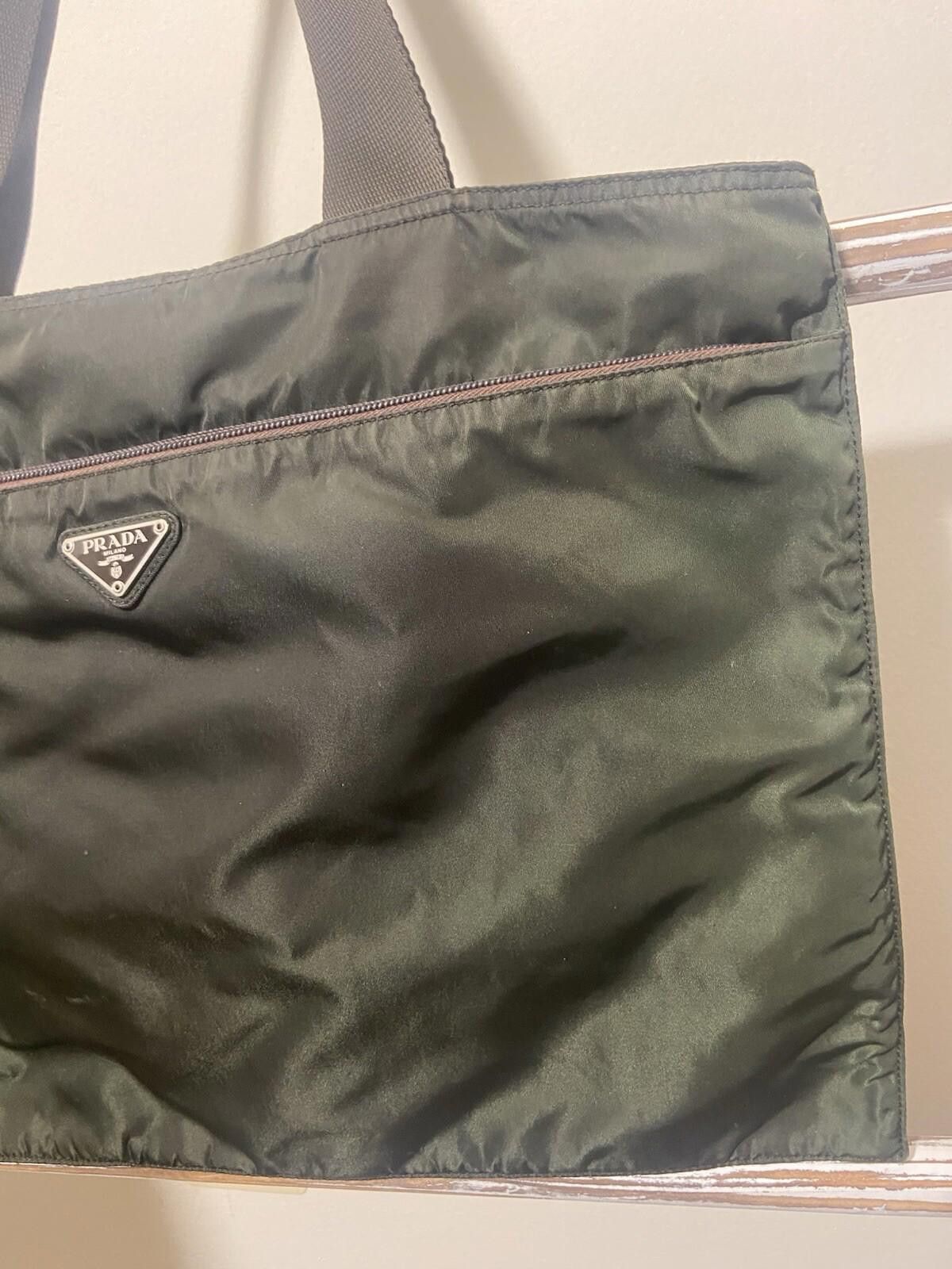 Prada Prada dark green brown nylon flat hand shoulder tote bag Size ONE SIZE - 3 Thumbnail