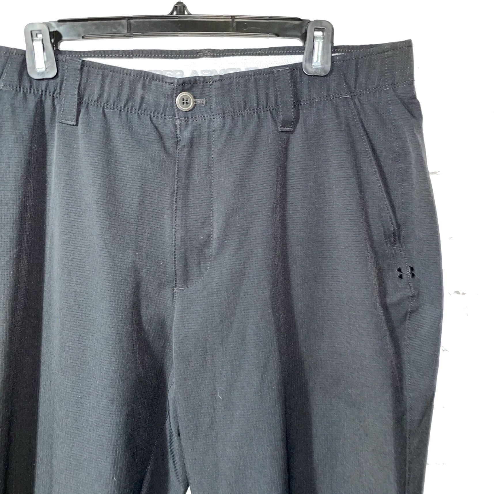 Under Armour Under Armour Black Loose Athletic Chino Pants Mens Size 36 Inseam 32 Size US 36 / EU 52 - 2 Thumbnail