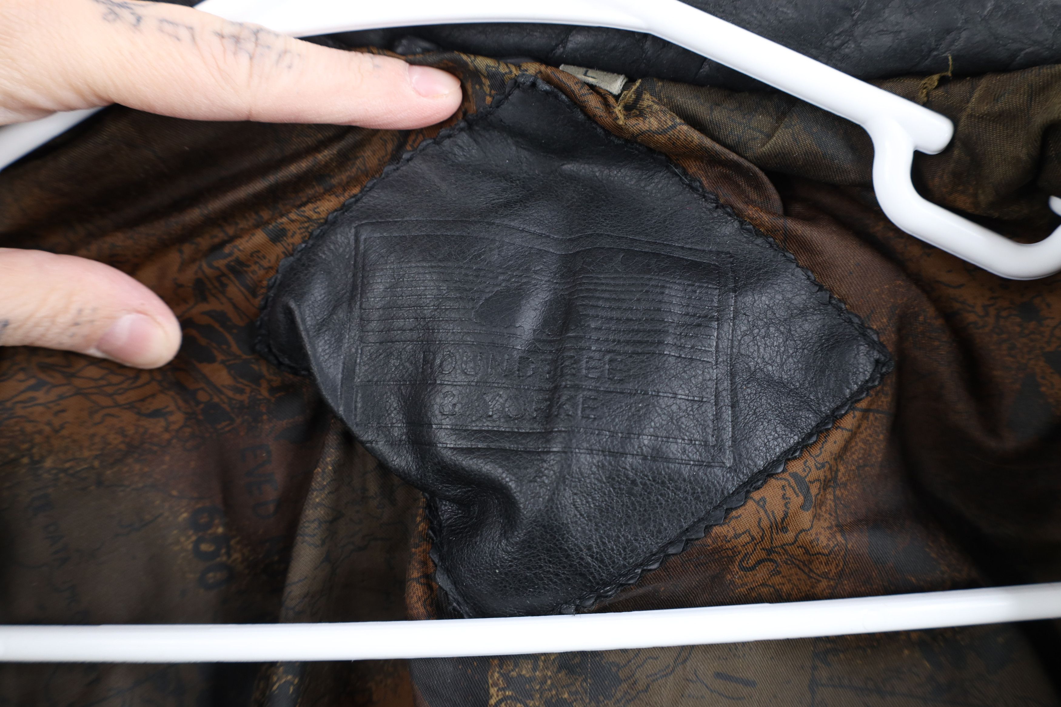 Vintage Vintage 90s Streetwear Leather Flight Bomber Jacket Black Size US L / EU 52-54 / 3 - 12 Thumbnail